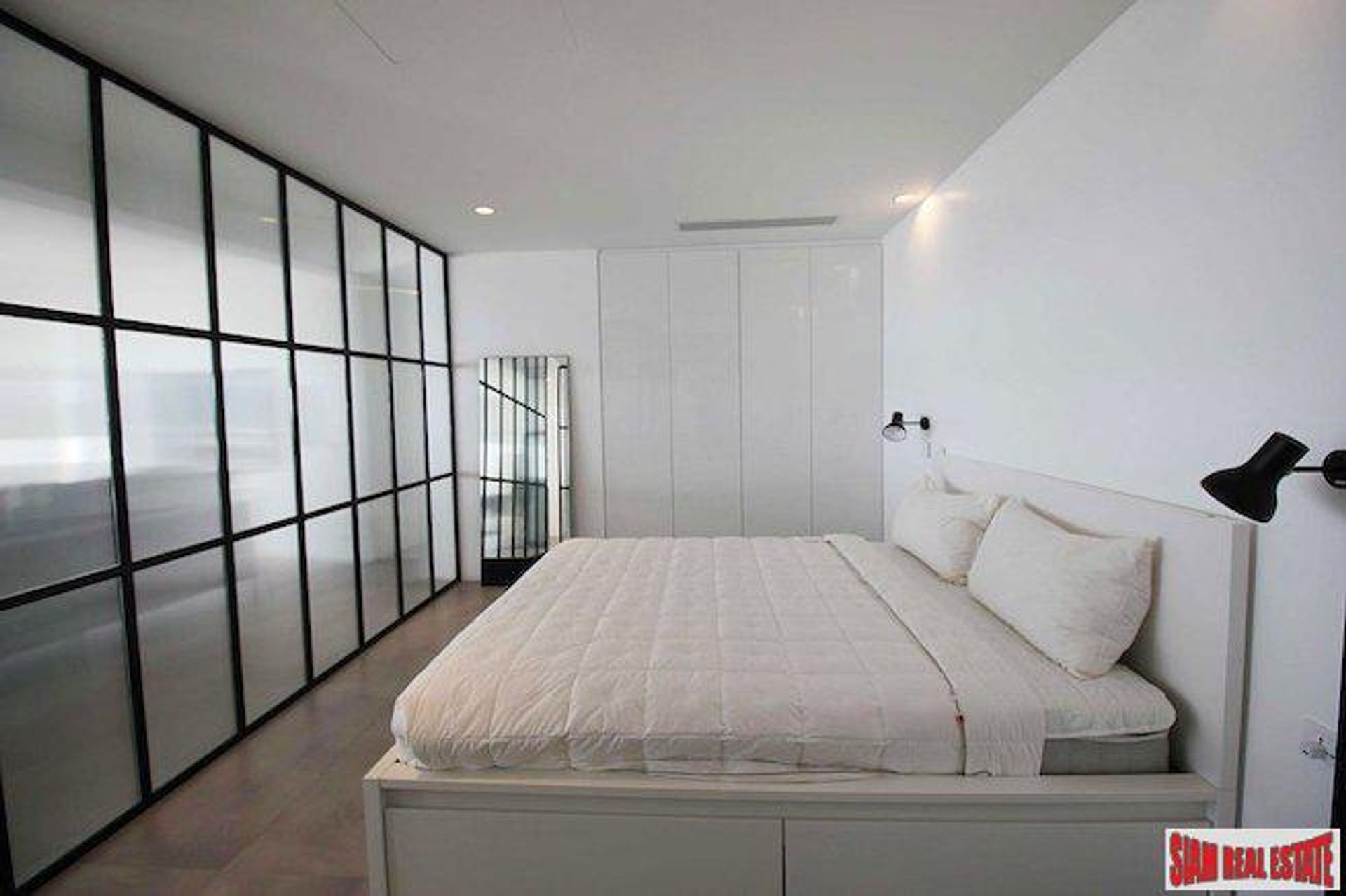 Condominium in Kamala, Phuket 11195788