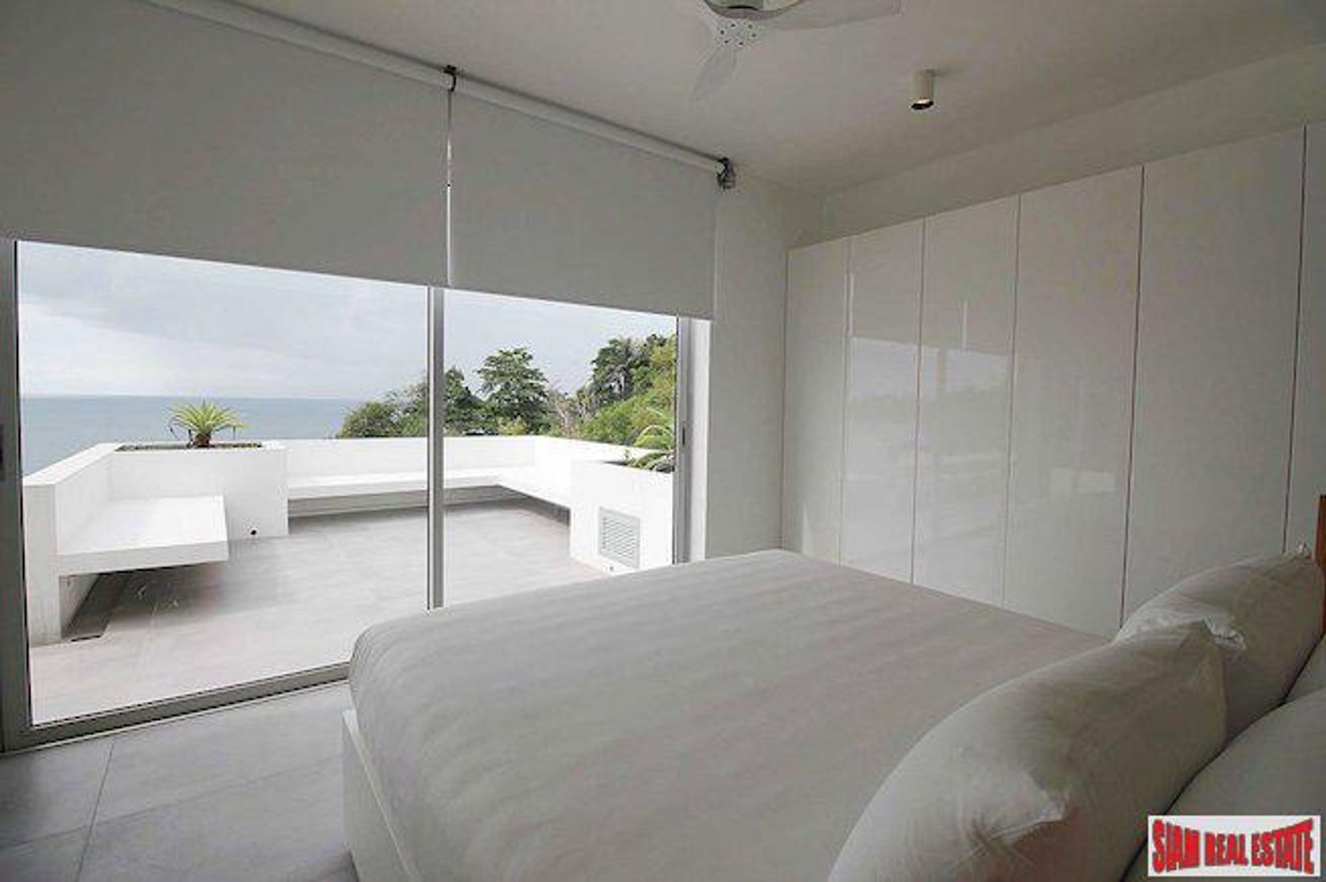 Condominium in Kamala, Phuket 11195788