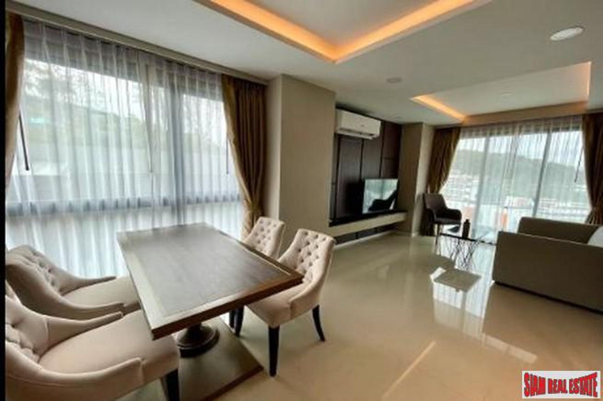 Condominium dans Ban Lum Fuang, Phuket 11195953