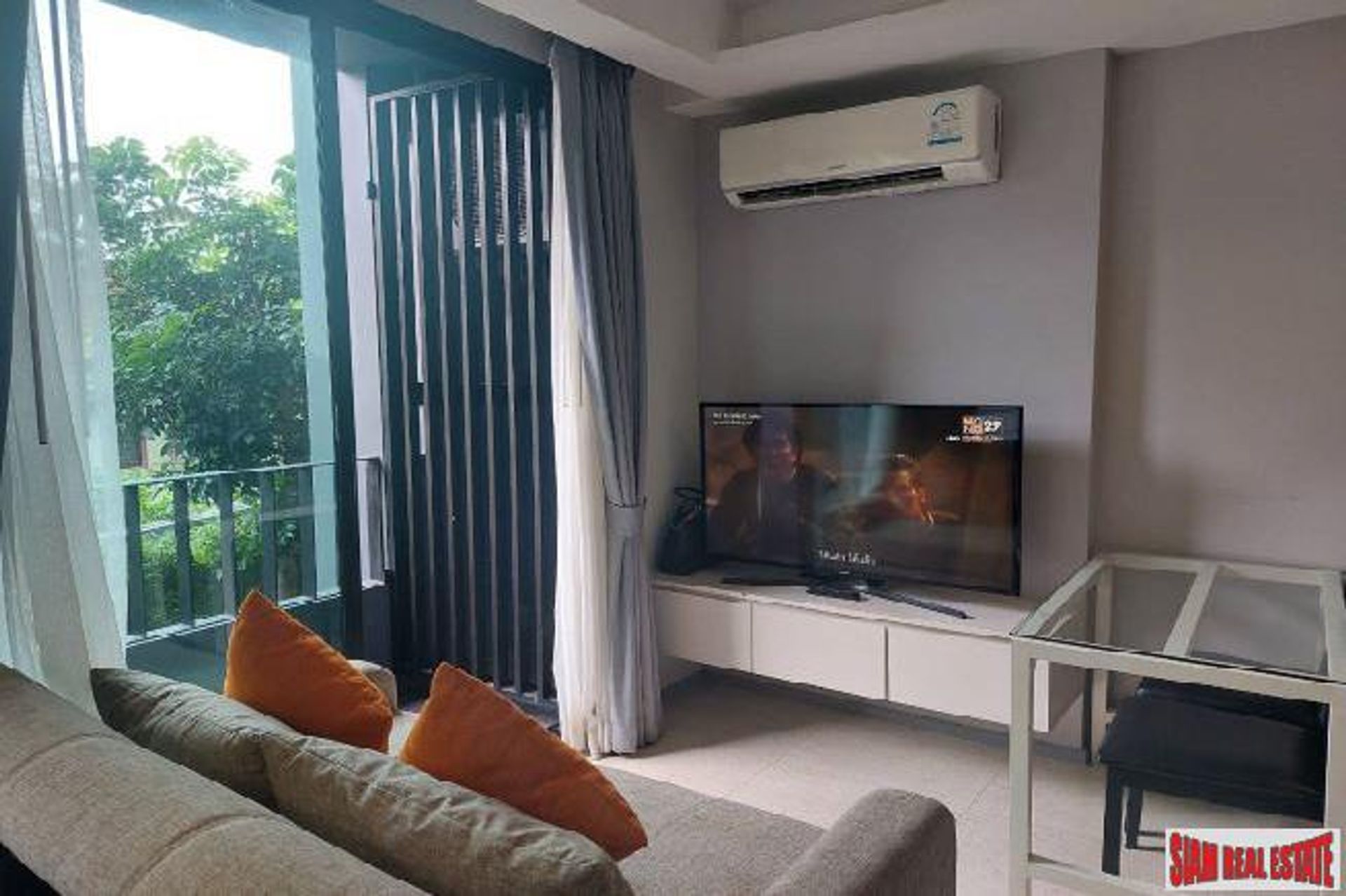 Condominium in Choeng Thale, Phuket 11195958