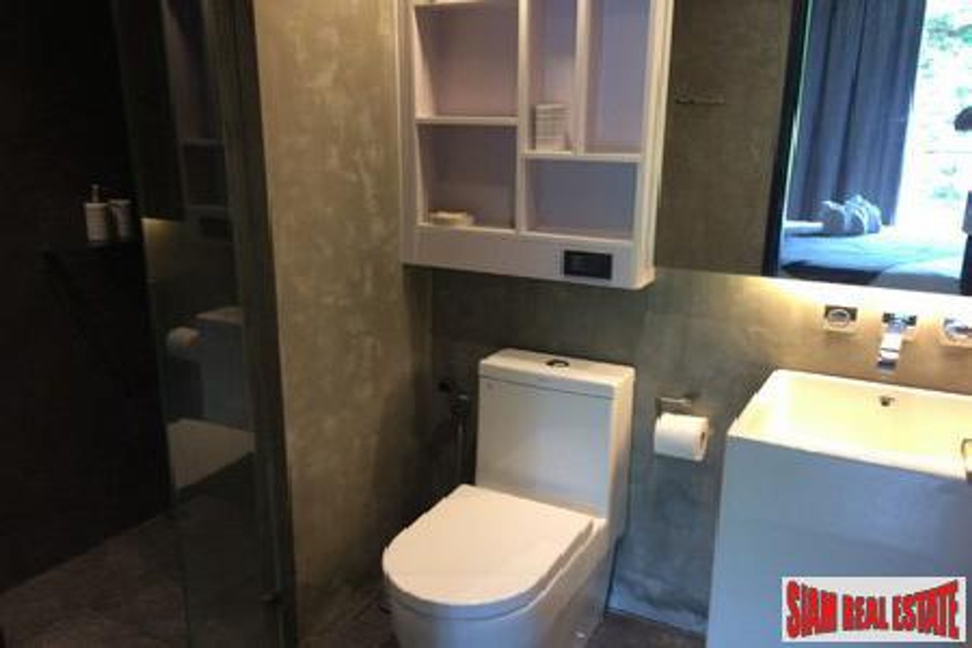 Condominio nel Ban Phrom Thep, Phuket 11196169