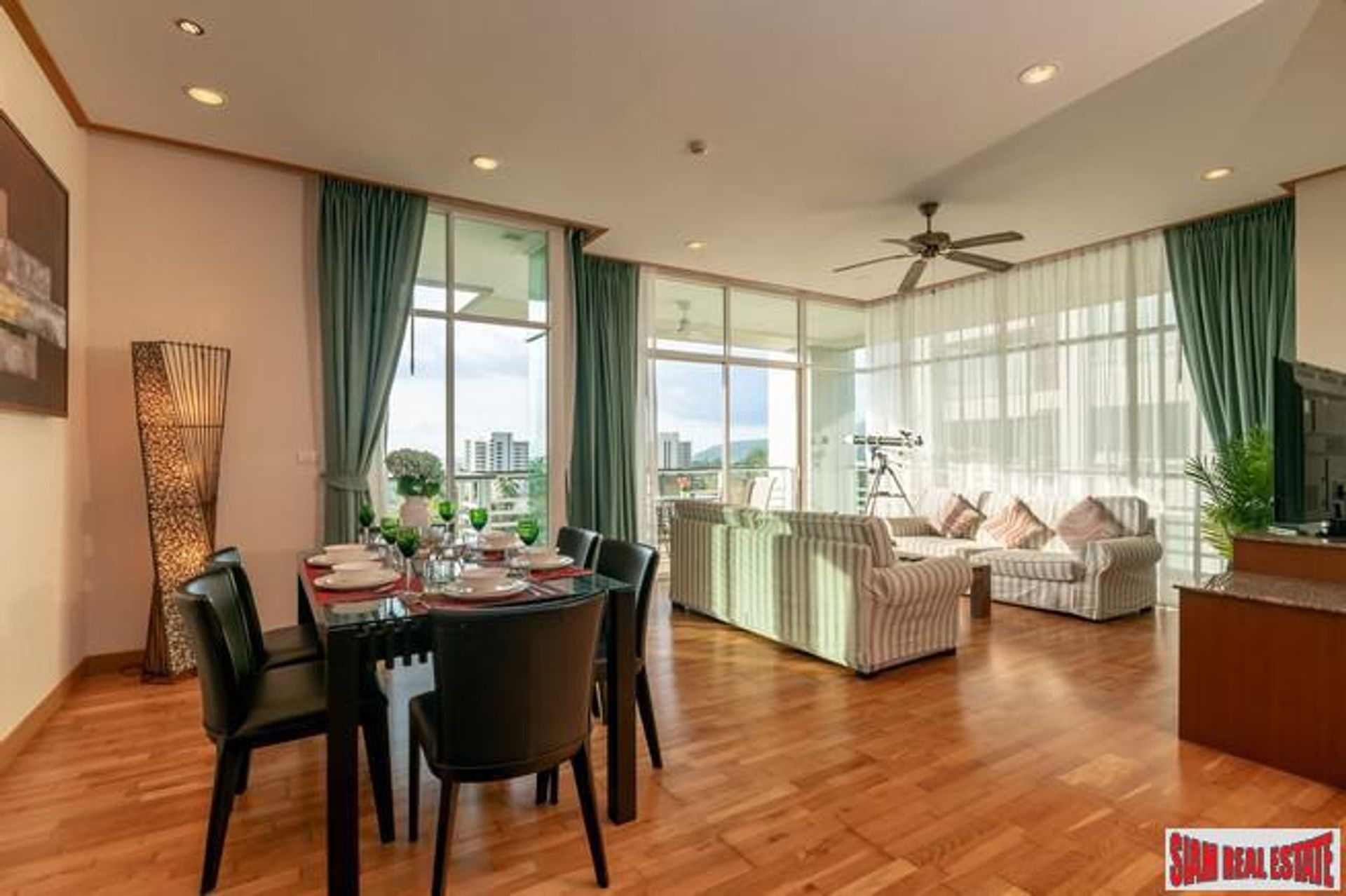 Condominio nel Divieto Kata, Phuket 11196266