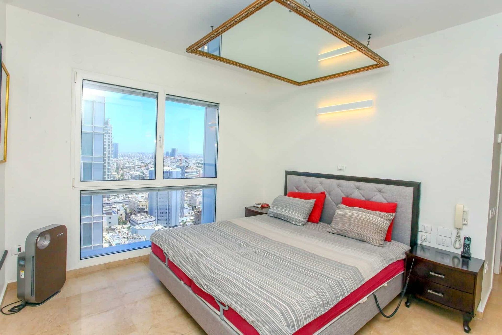 Condominium dans Tel-Aviv-Yafo, 49 HaYarkon Street 11196665