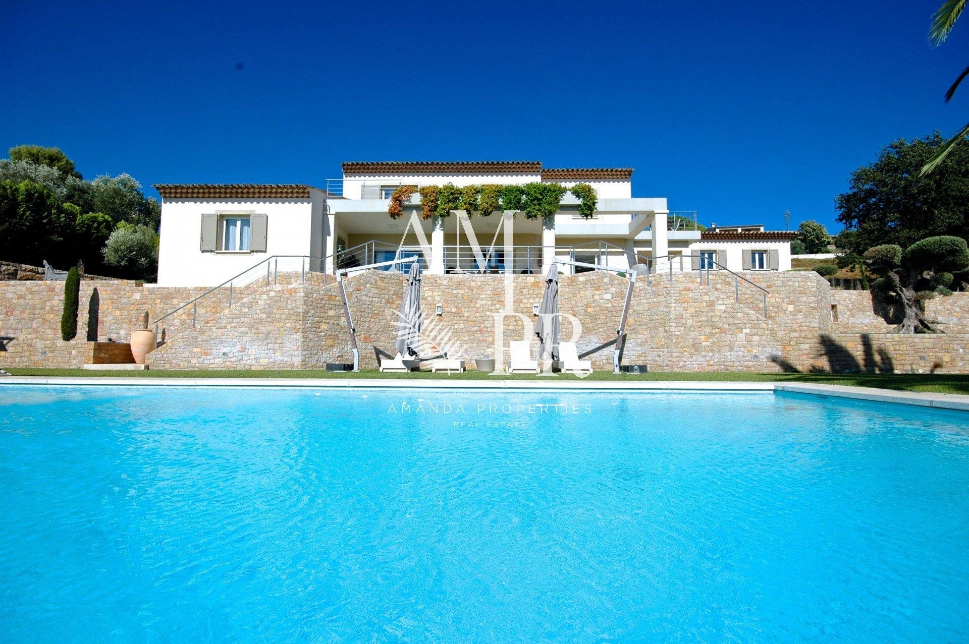 Haus im Saint-Paul-de-Vence, Provence-Alpes-Côte d'Azur 11196853