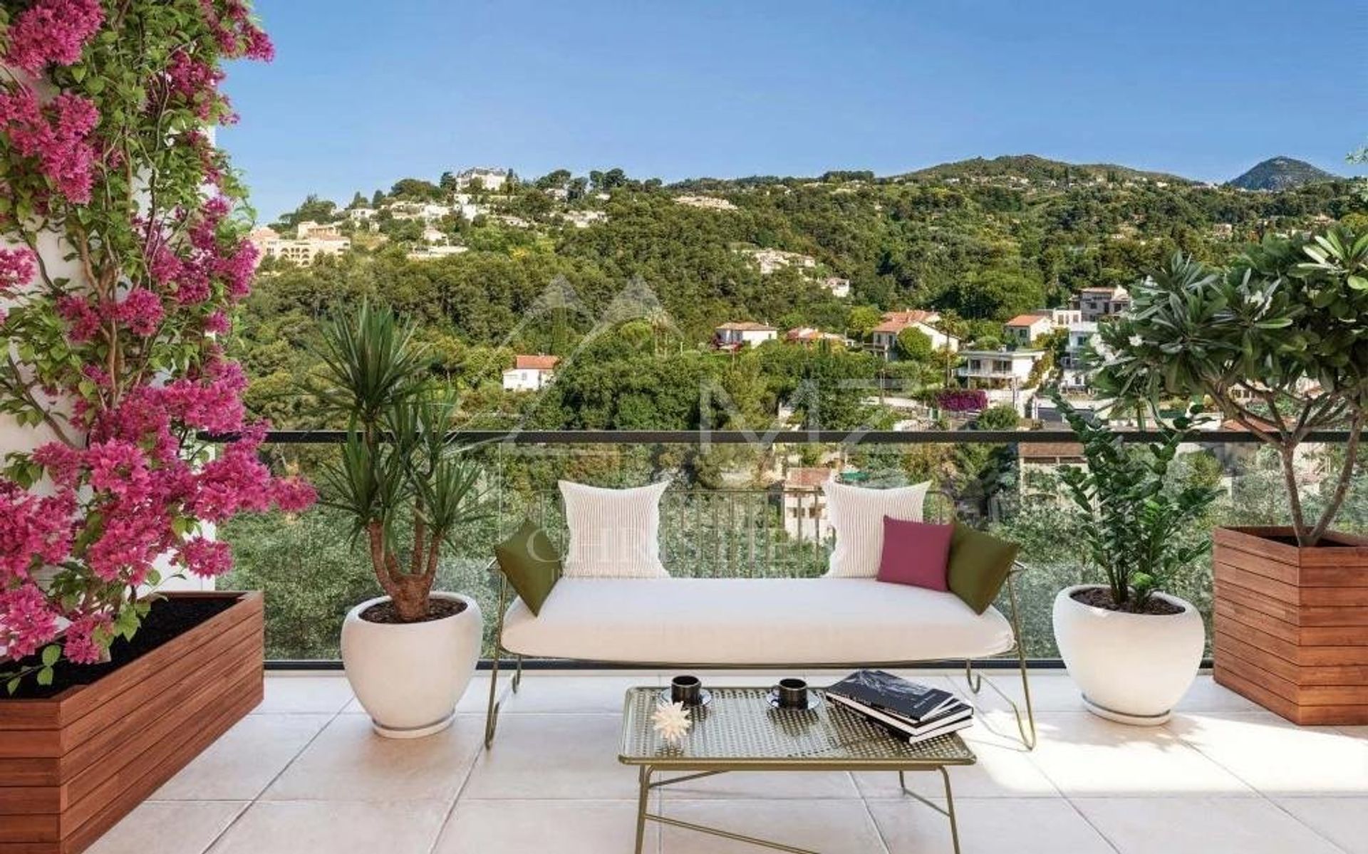 Condominium in Le Ray, Provence-Alpes-Côte d'Azur 11197288