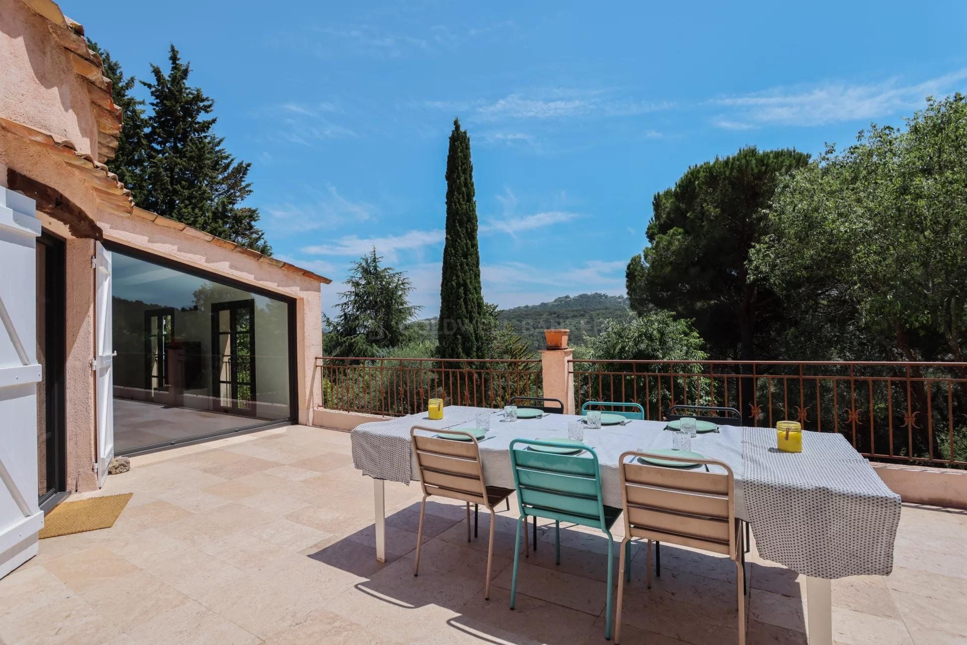 House in Montauroux, Provence-Alpes-Cote d'Azur 11197428