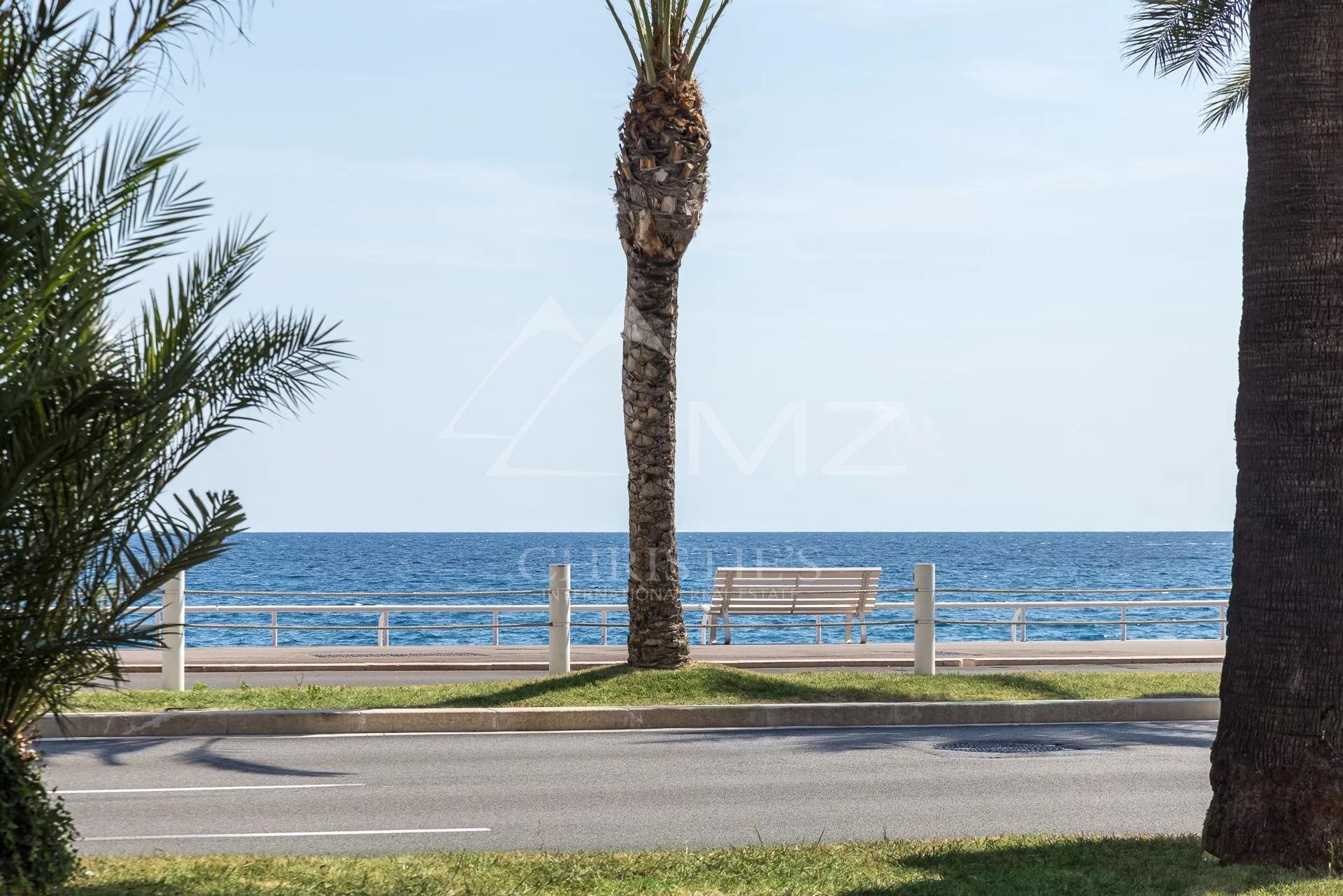 Condominium dans Bon, Provence-Alpes-Côte d'Azur 11197480