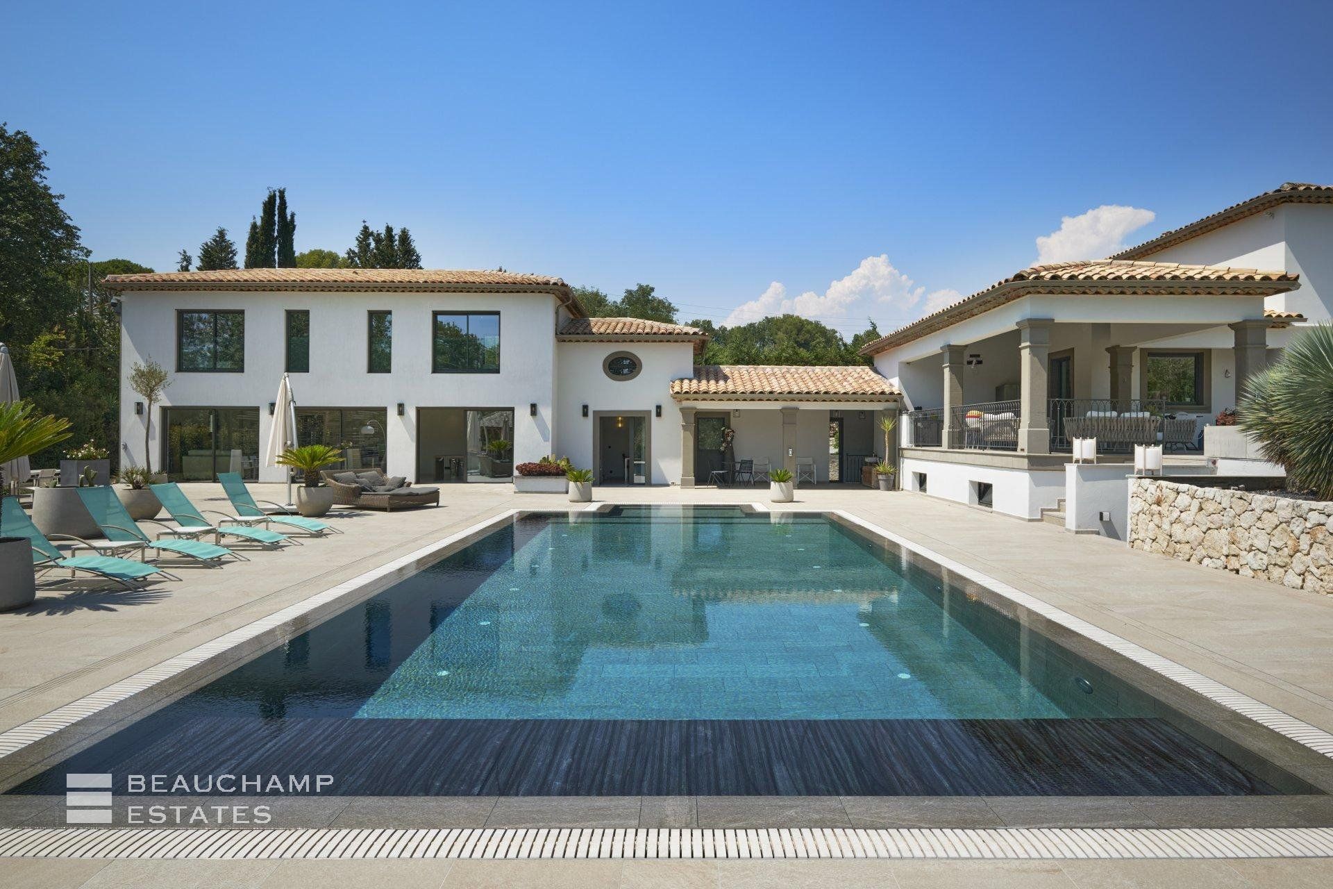 Casa nel Châteauneuf, Provence-Alpes-Côte d'Azur 11197560