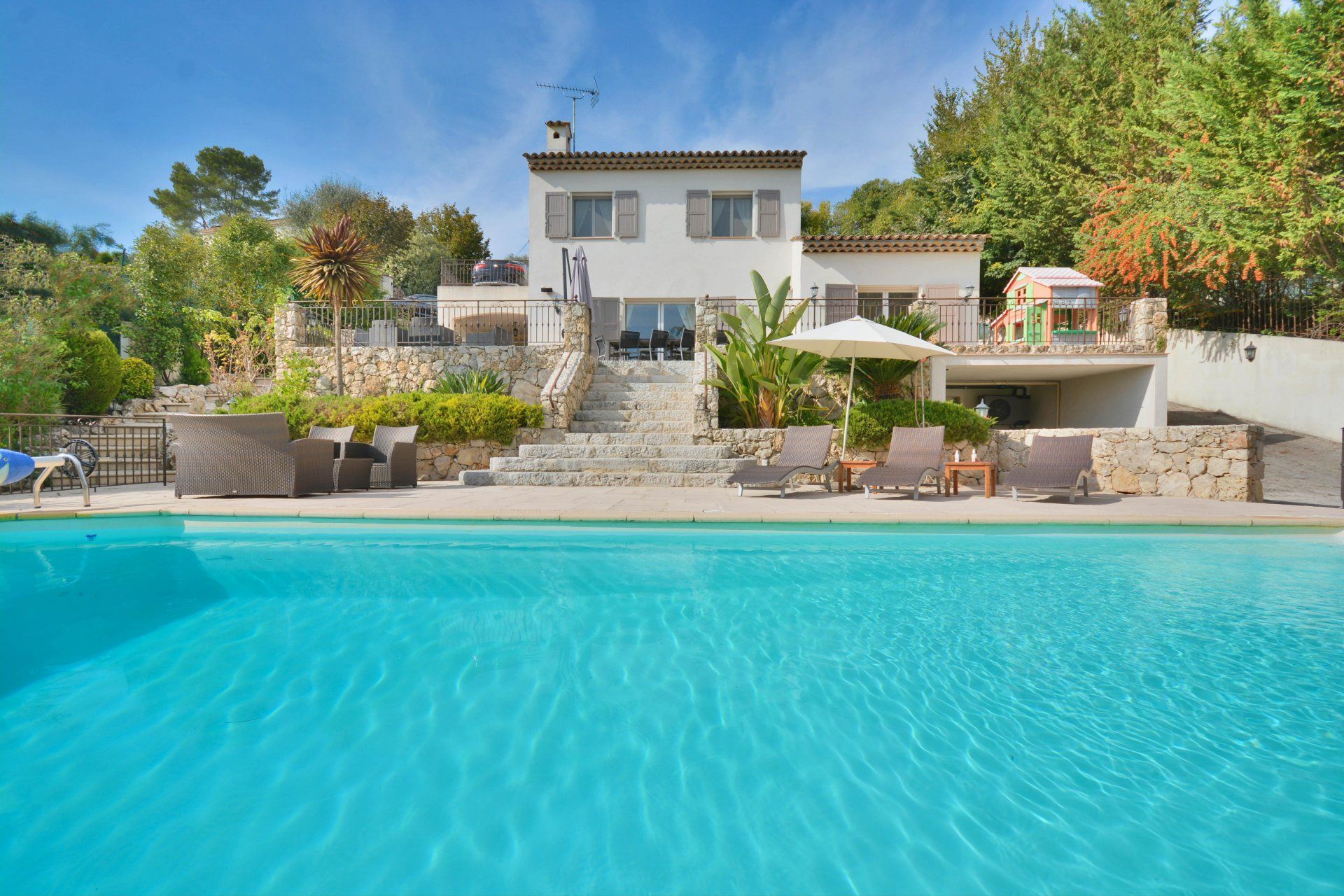 Haus im La Colle-sur-Loup, Provence-Alpes-Côte d'Azur 11197614