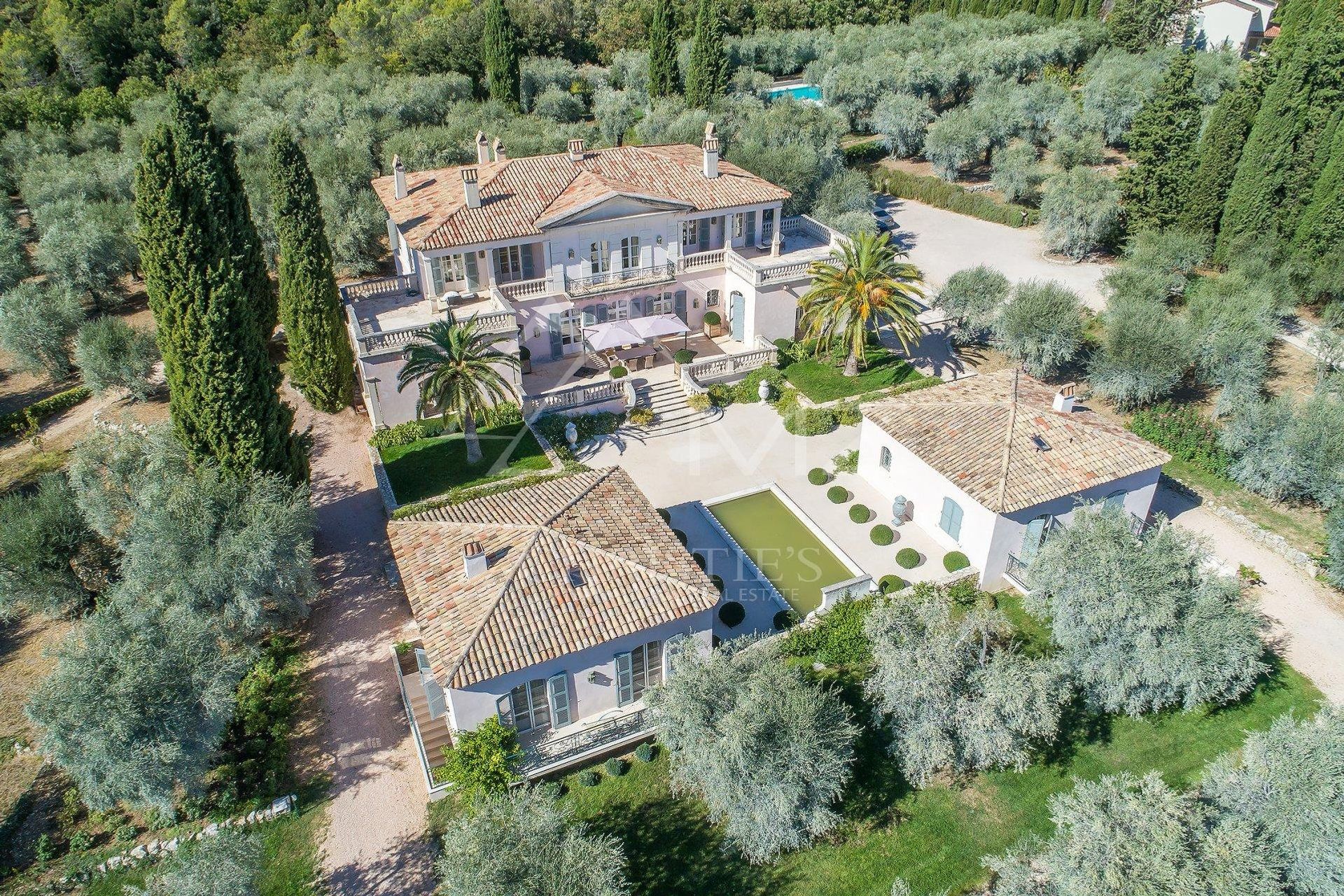 Casa nel Saint-Jacques, Provence-Alpes-Cote d'Azur 11197619