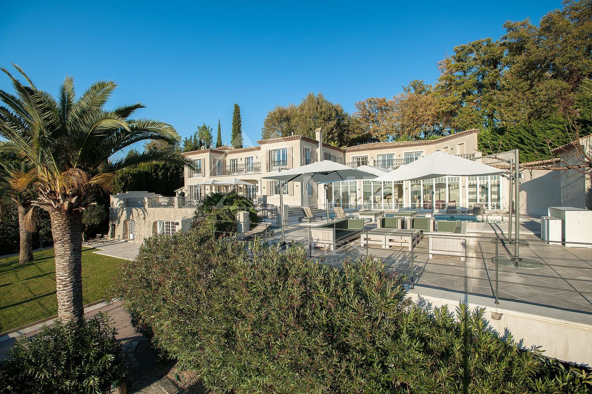 Casa nel Saint-Jacques, Provence-Alpes-Cote d'Azur 11197672