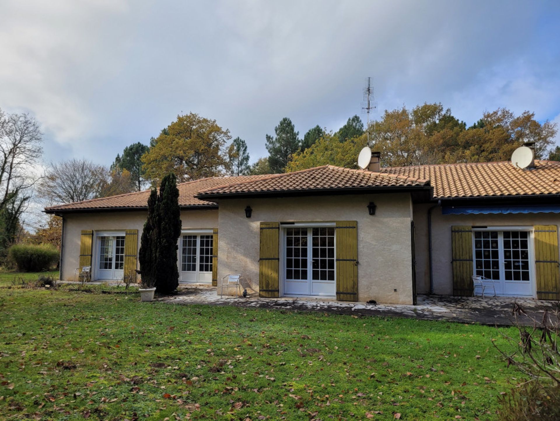 Hus i Eyraud-Crempse-Maurens, Nouvelle-Aquitaine 11198465