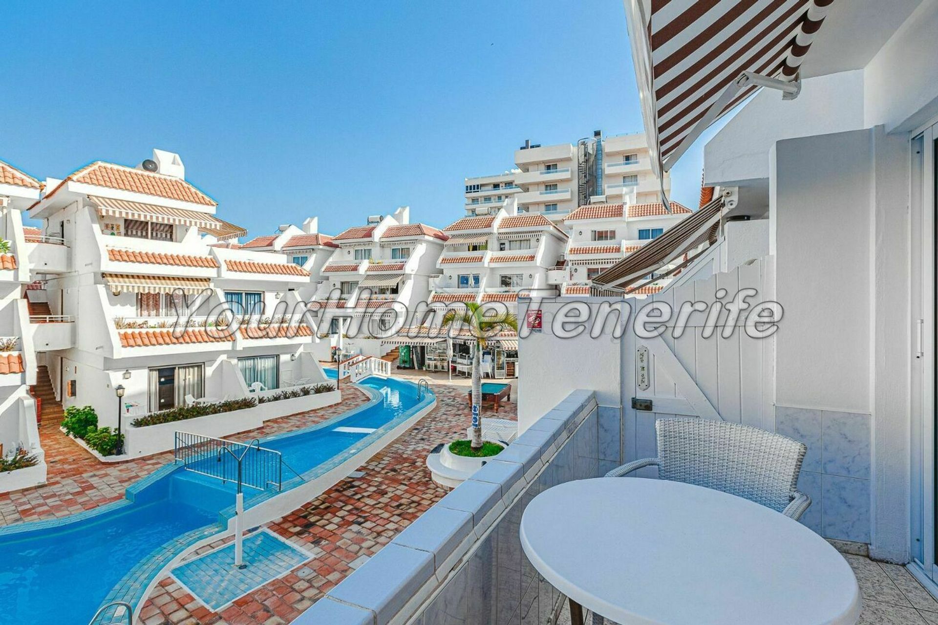 Condominium in Arona, Canary Islands 11198822