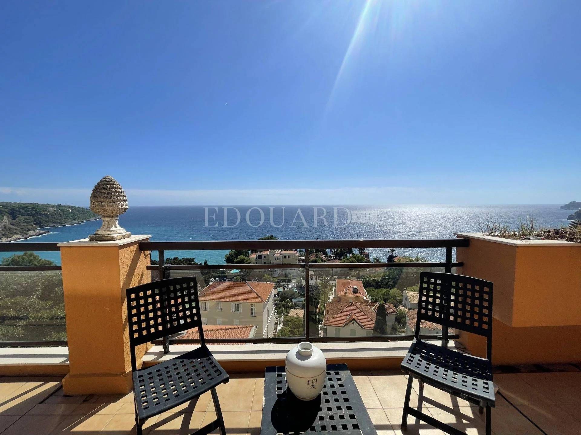 Condominio en Roquebrune-Cap-Martin, Provence-Alpes-Côte d'Azur 11201307