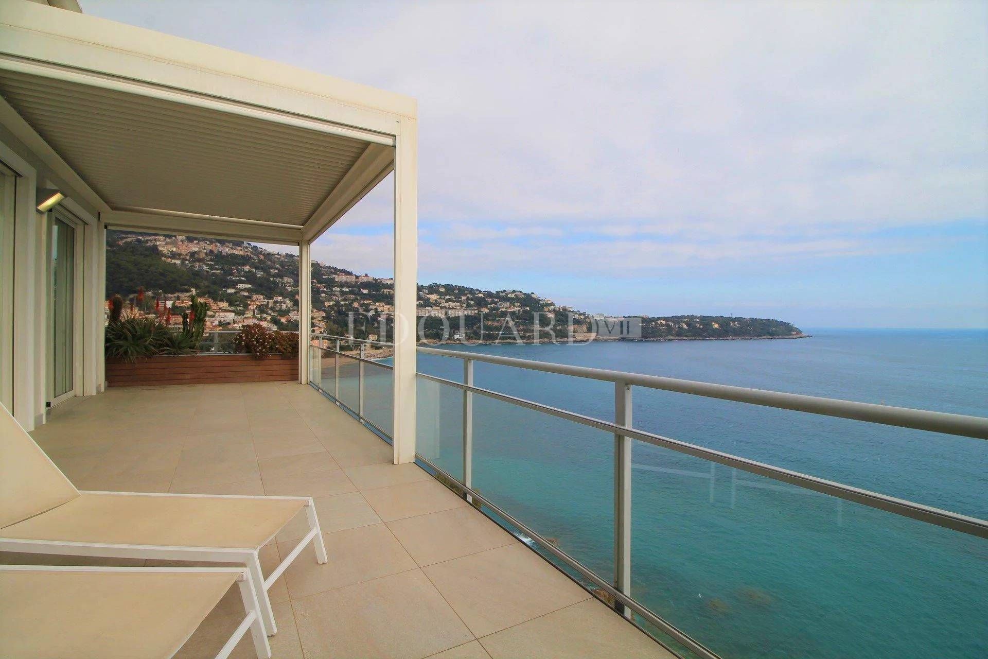 Condominium dans Roquebrune, Provence-Alpes-Côte d'Azur 11201321