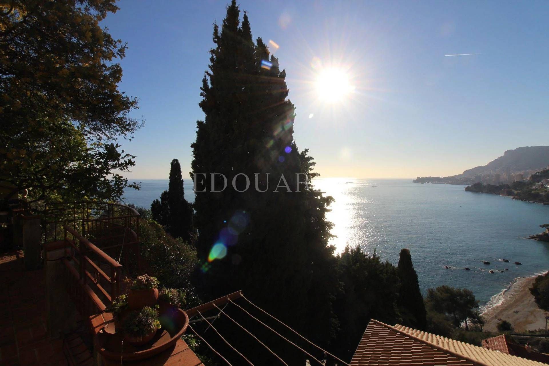 casa no Roquebrune-Cap-Martin, Provence-Alpes-Côte d'Azur 11201325