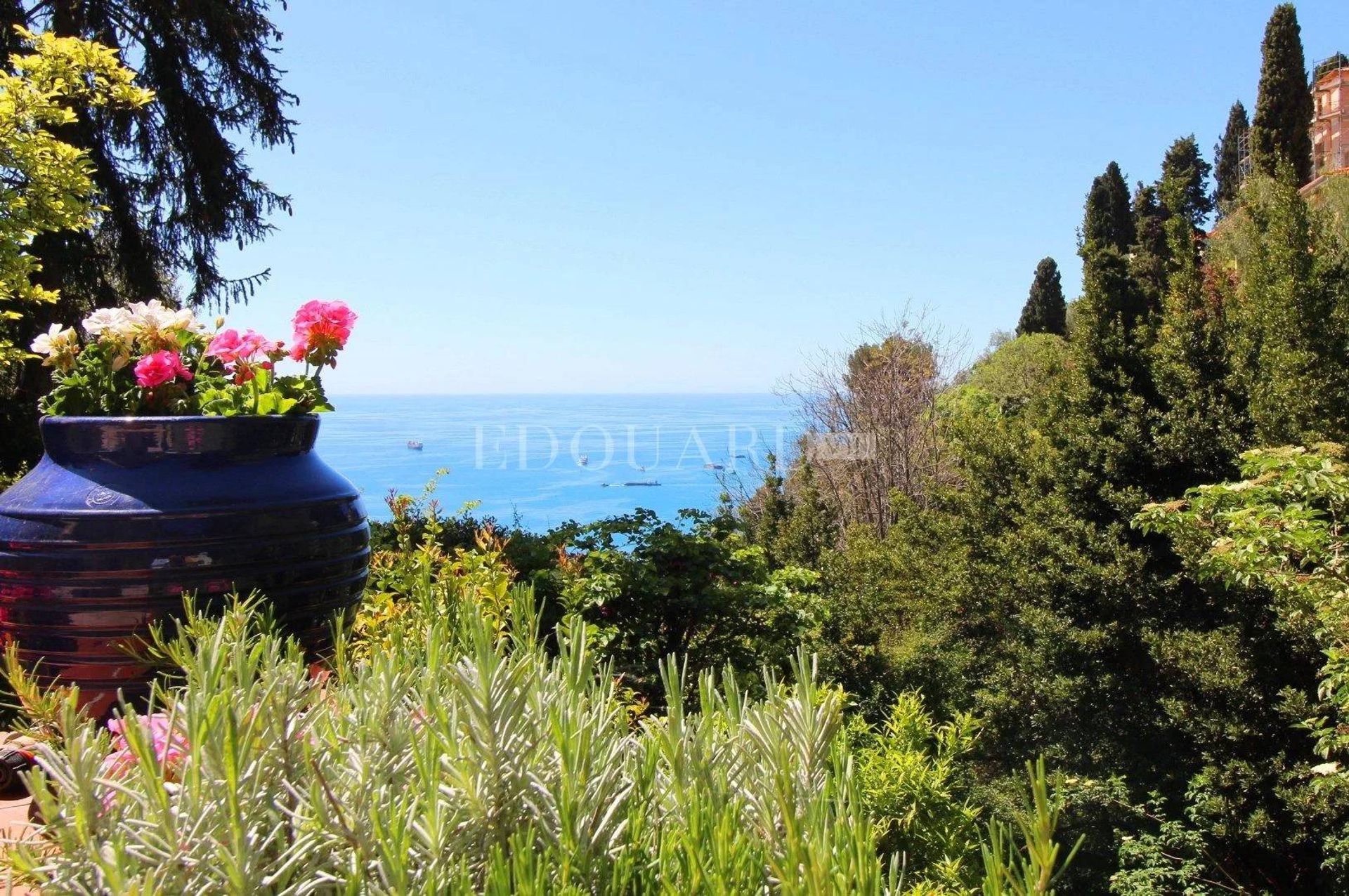 casa no Roquebrune-Cap-Martin, Provence-Alpes-Côte d'Azur 11201334