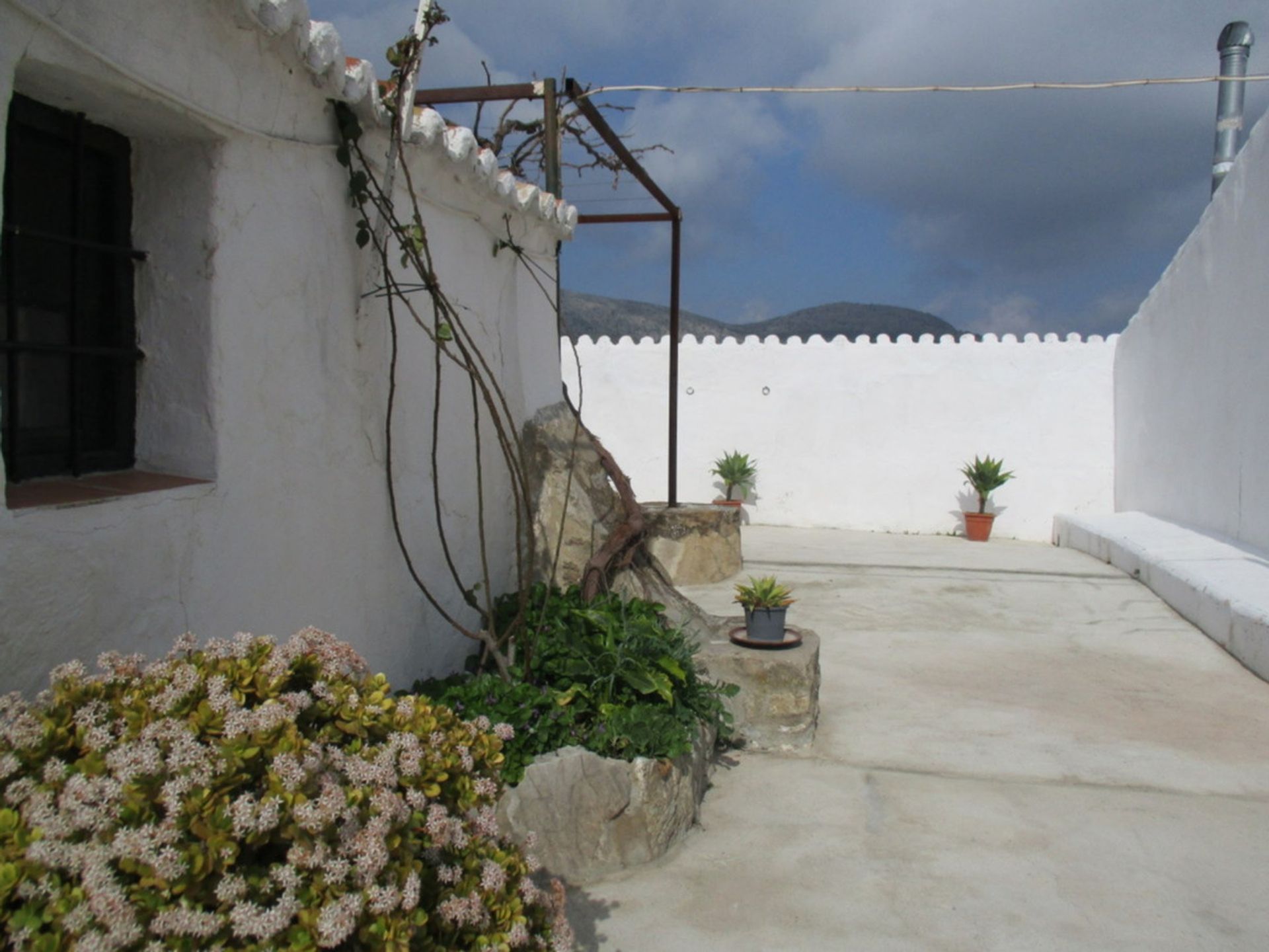 House in Ardales, Andalusia 11202564