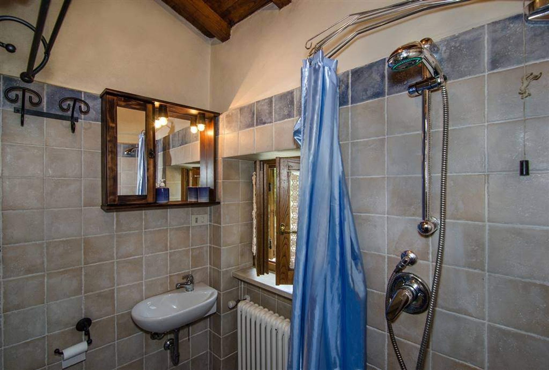 Huis in Molazzana, Toscana 11202650