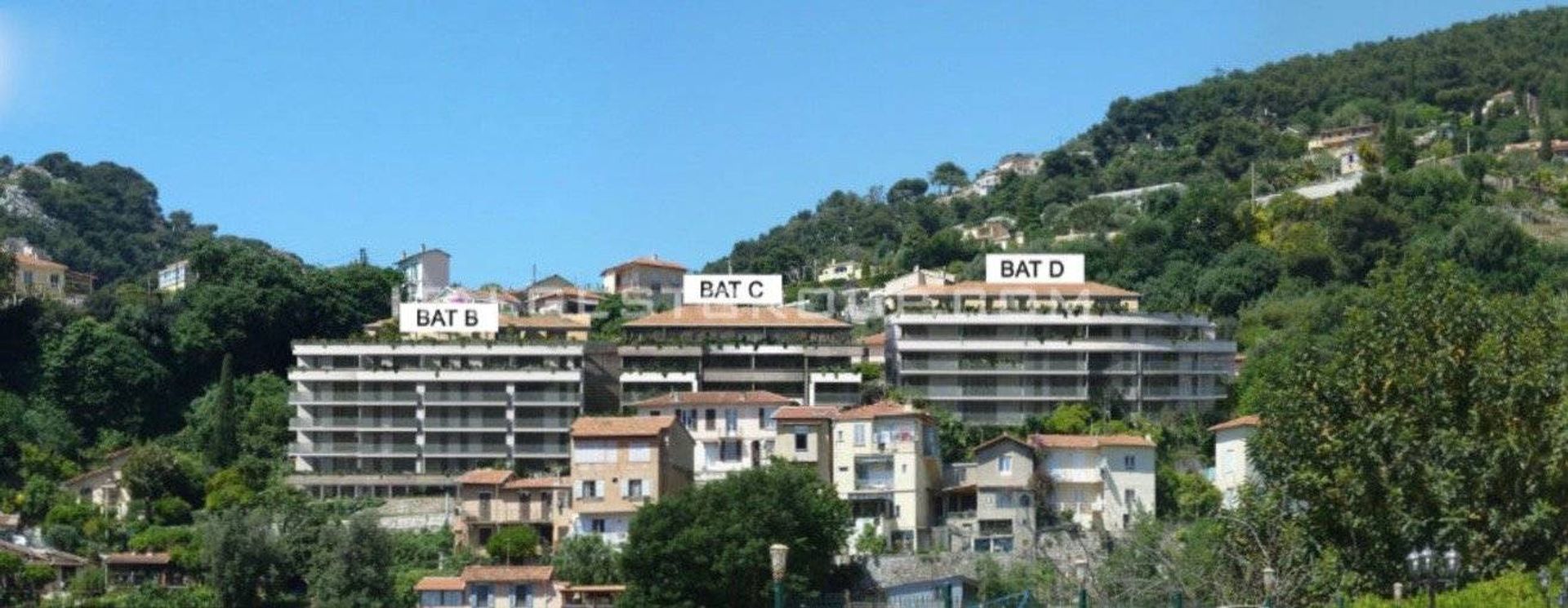 Osakehuoneisto sisään Beausoleil, Provence-Alpes-Cote d'Azur 11202763