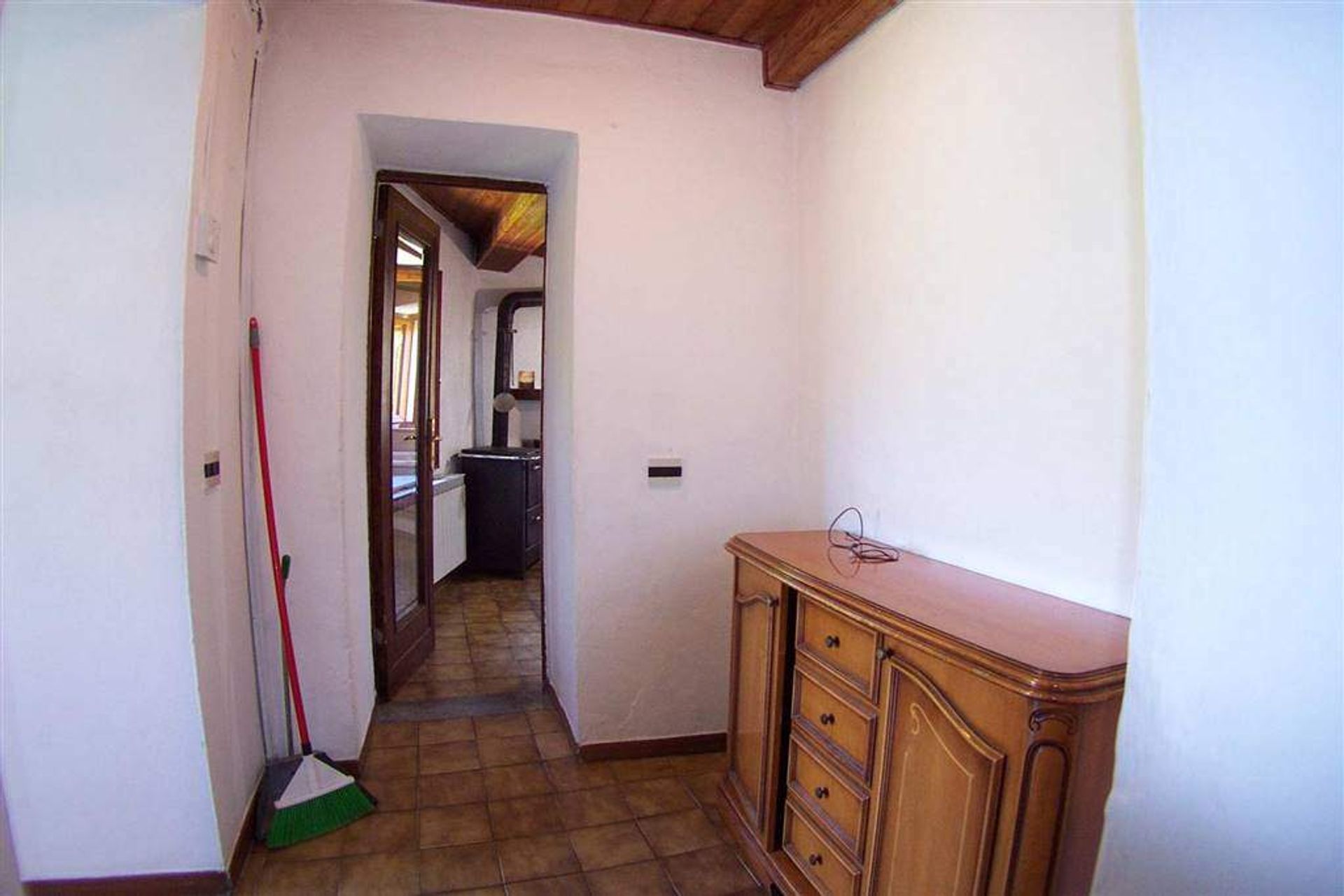 Condominium in Castelnuovo di Garfagnana, Toscana 11202928