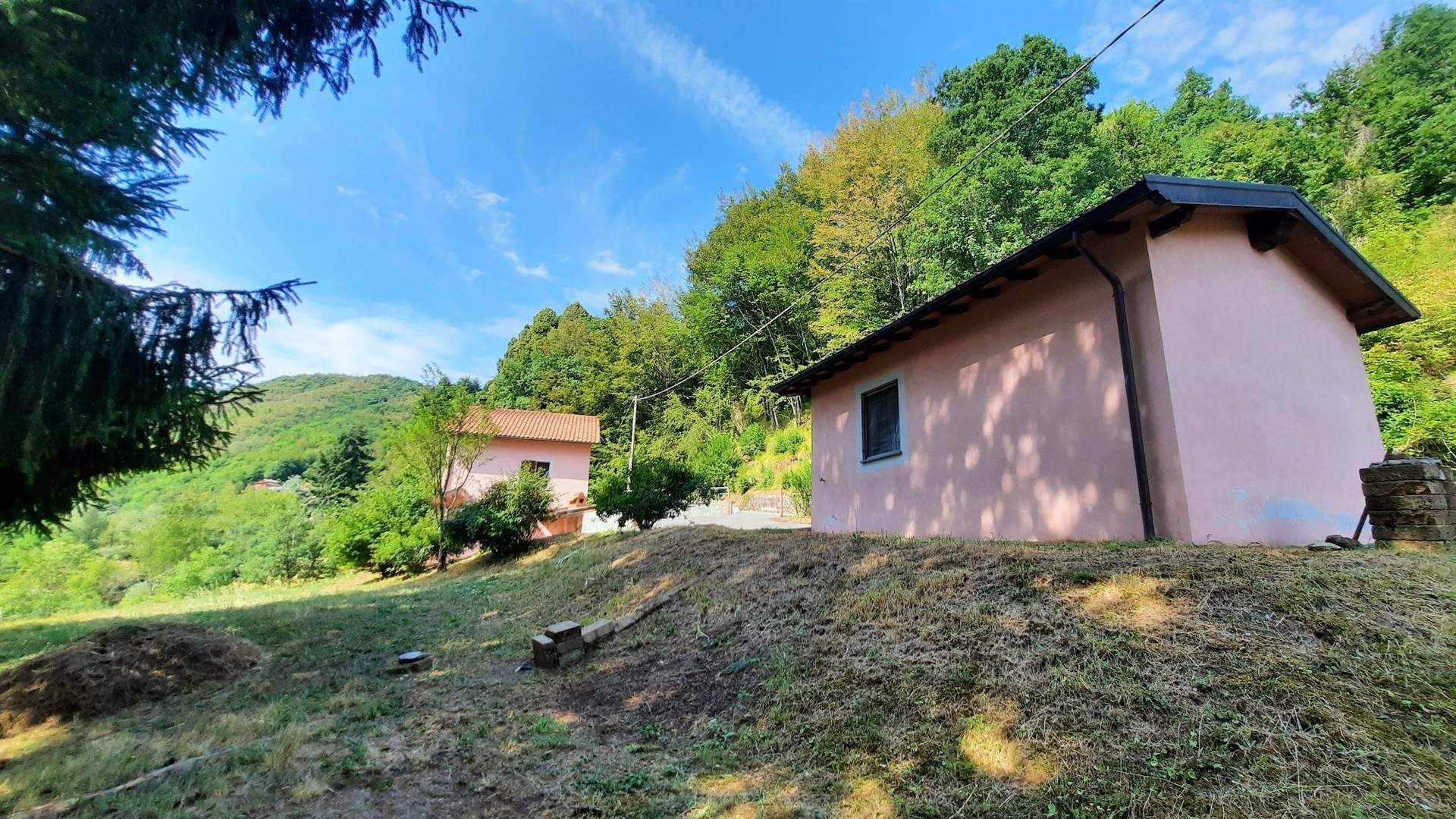 rumah dalam Eglio, Toscana 11202977