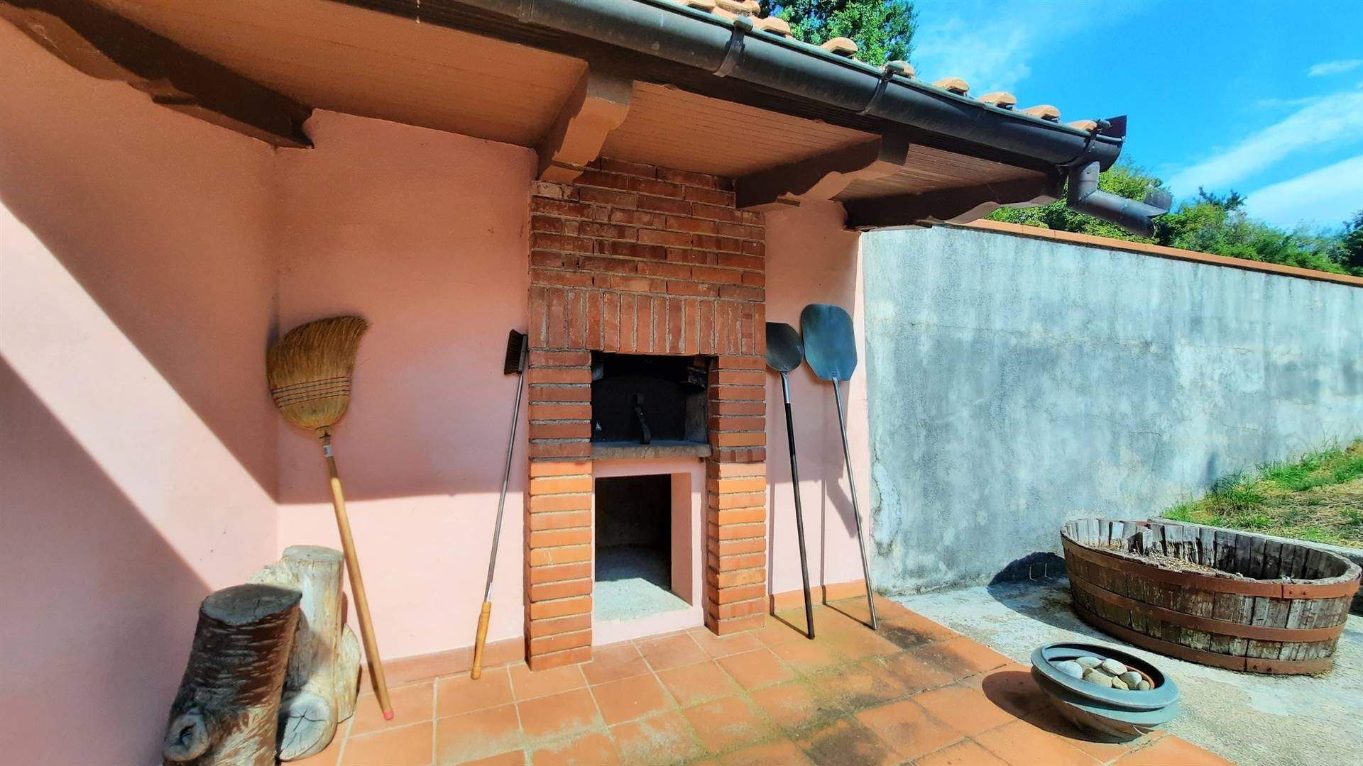 rumah dalam Eglio, Toscana 11202977