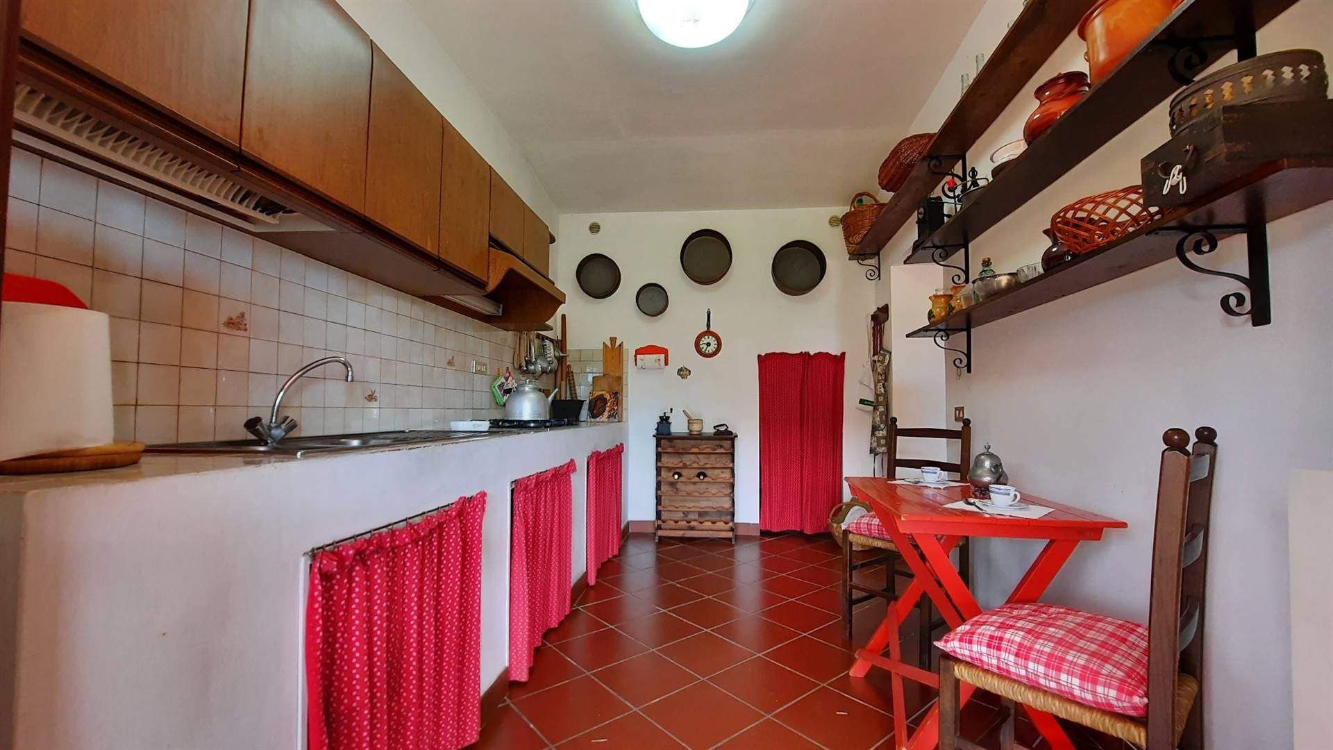 rumah dalam Eglio, Toscana 11202977