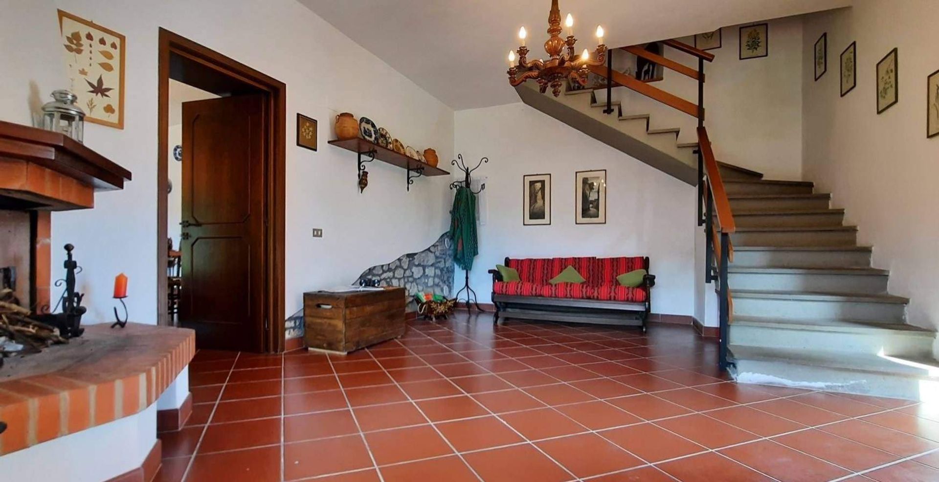 rumah dalam Eglio, Toscana 11202977