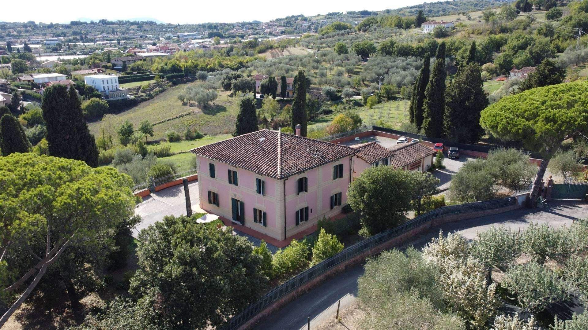 House in Pescia, Tuscany 11202979