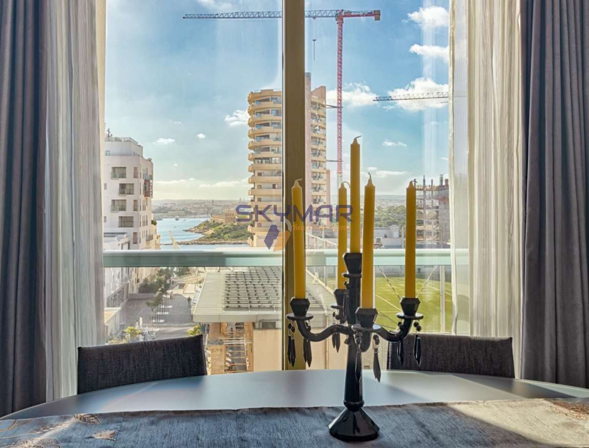 Condominium in Sliema,  11203138