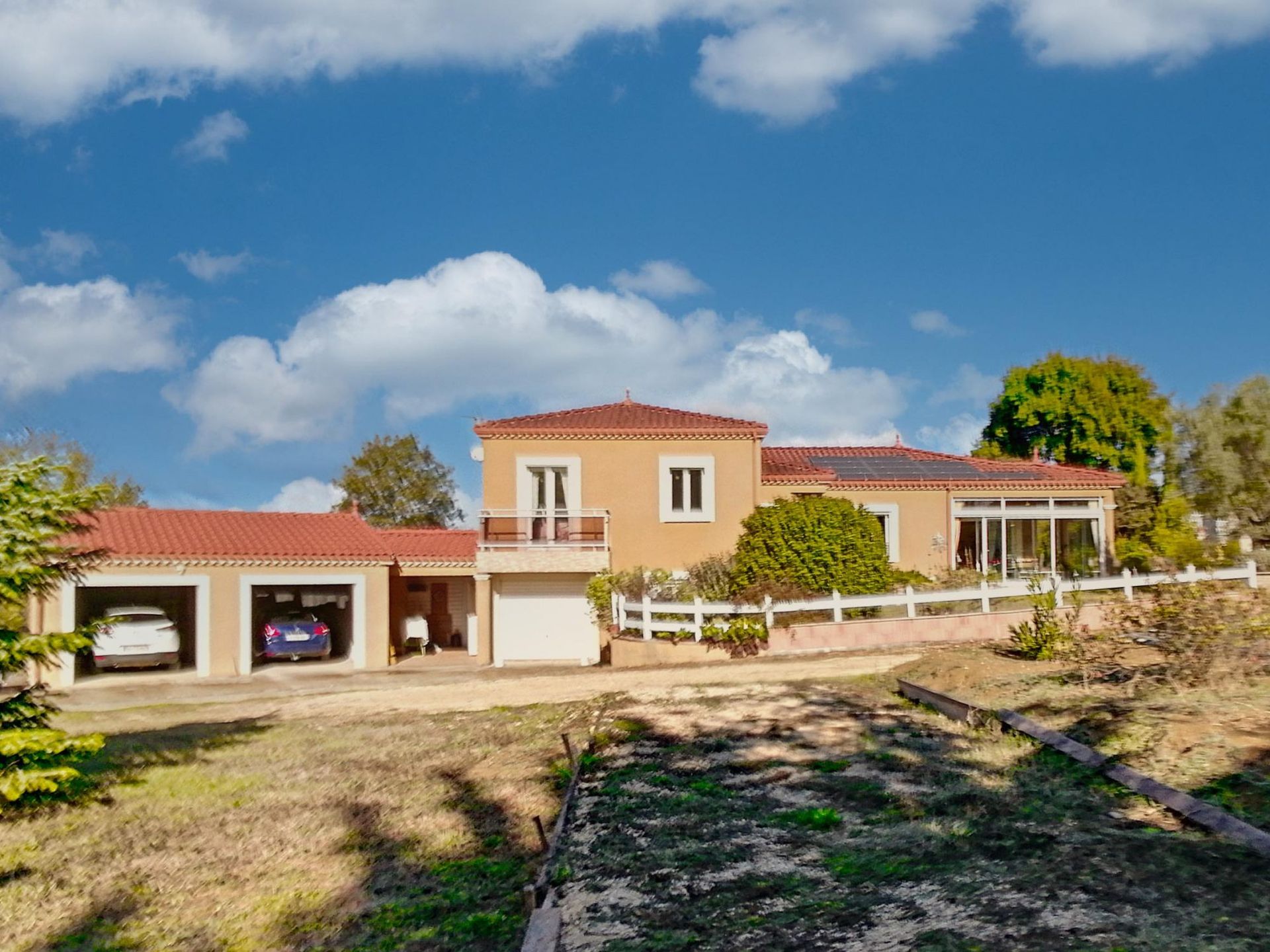 Hus i Larroque-sur-l'Osse, Occitanie 11203431