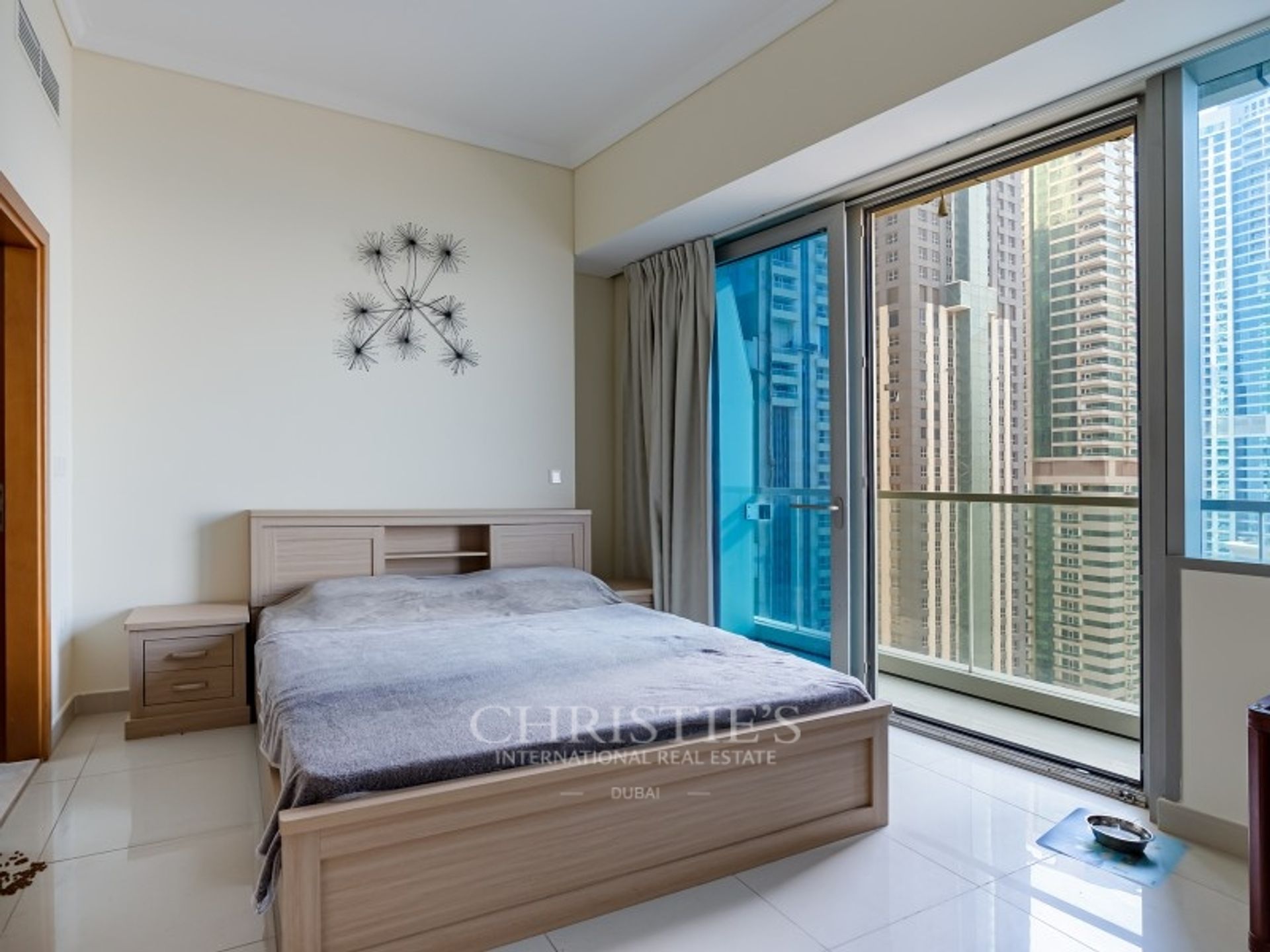 Condominium in Dubai, Dubayy 11203523