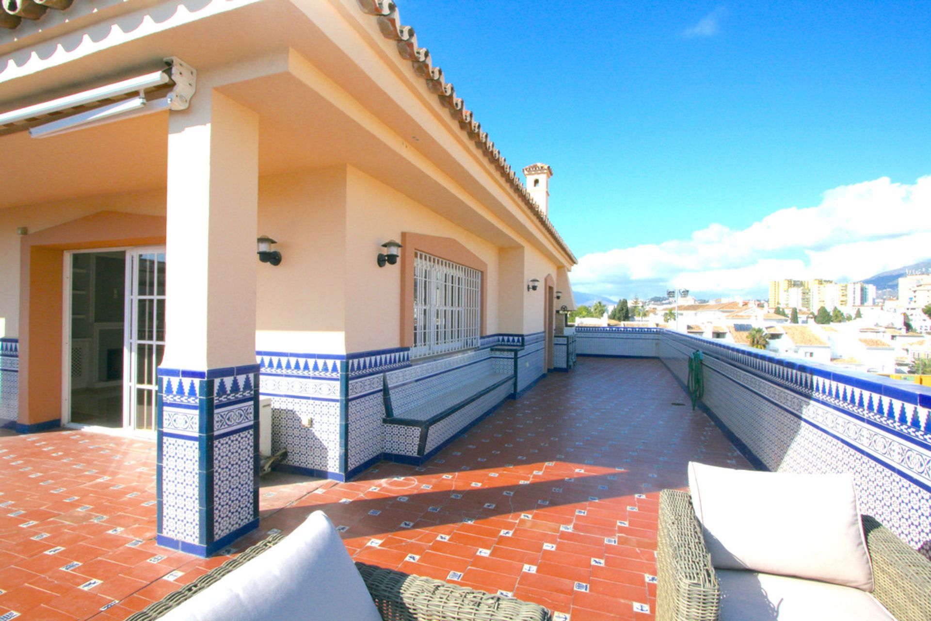 Condominio en Fuengirola, Andalucía 11205077