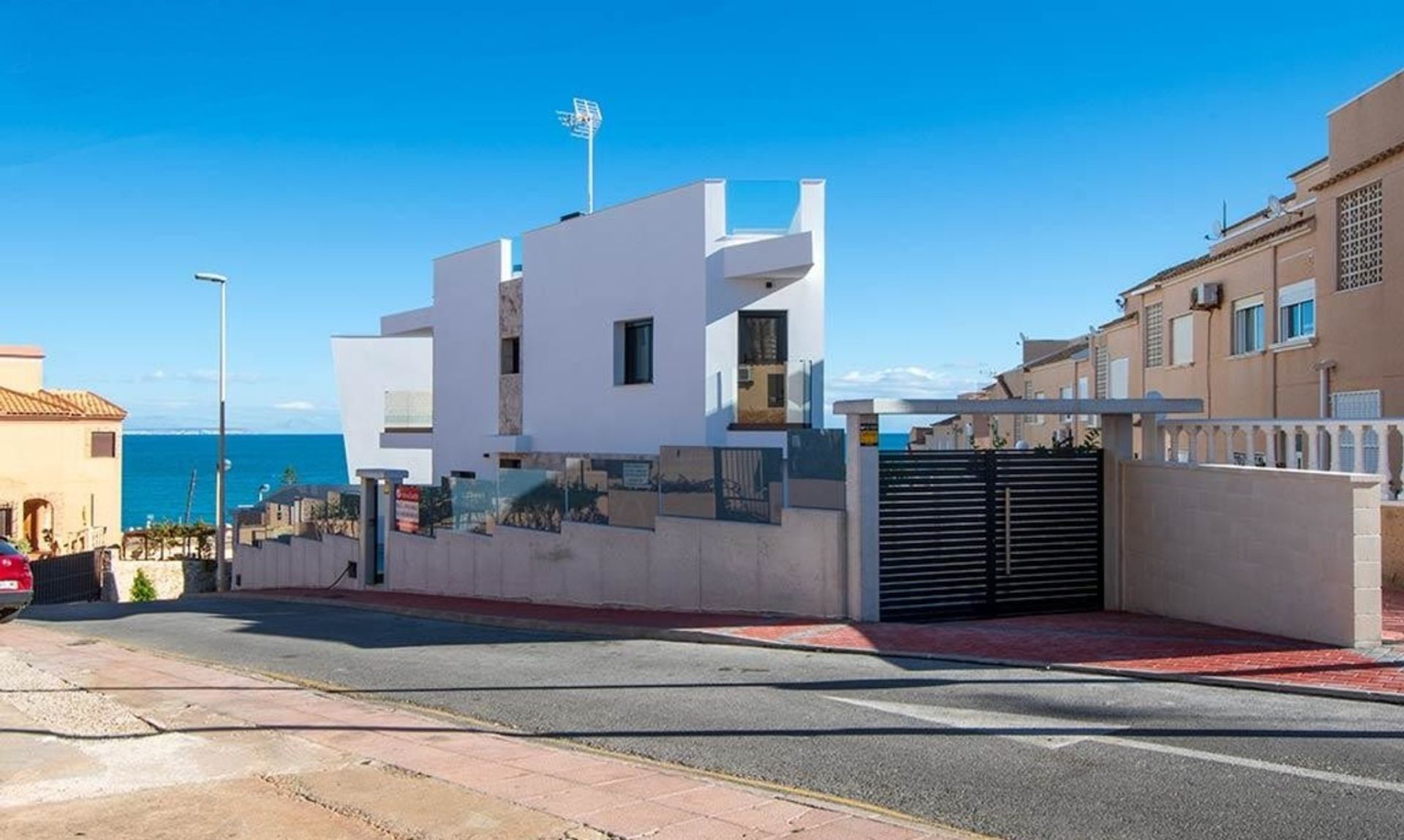 House in Torrevieja, Comunidad Valenciana 11205909