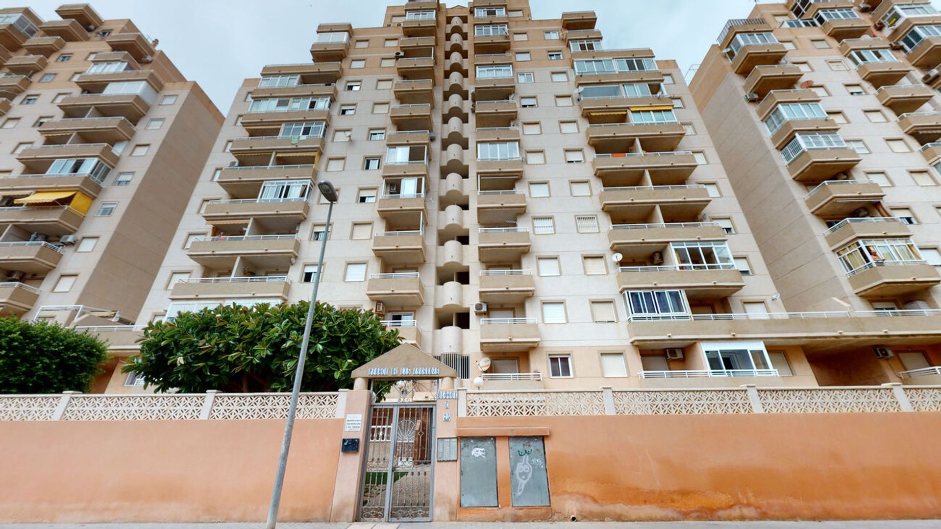 Condominium in El Tocino, Valencia 11206714