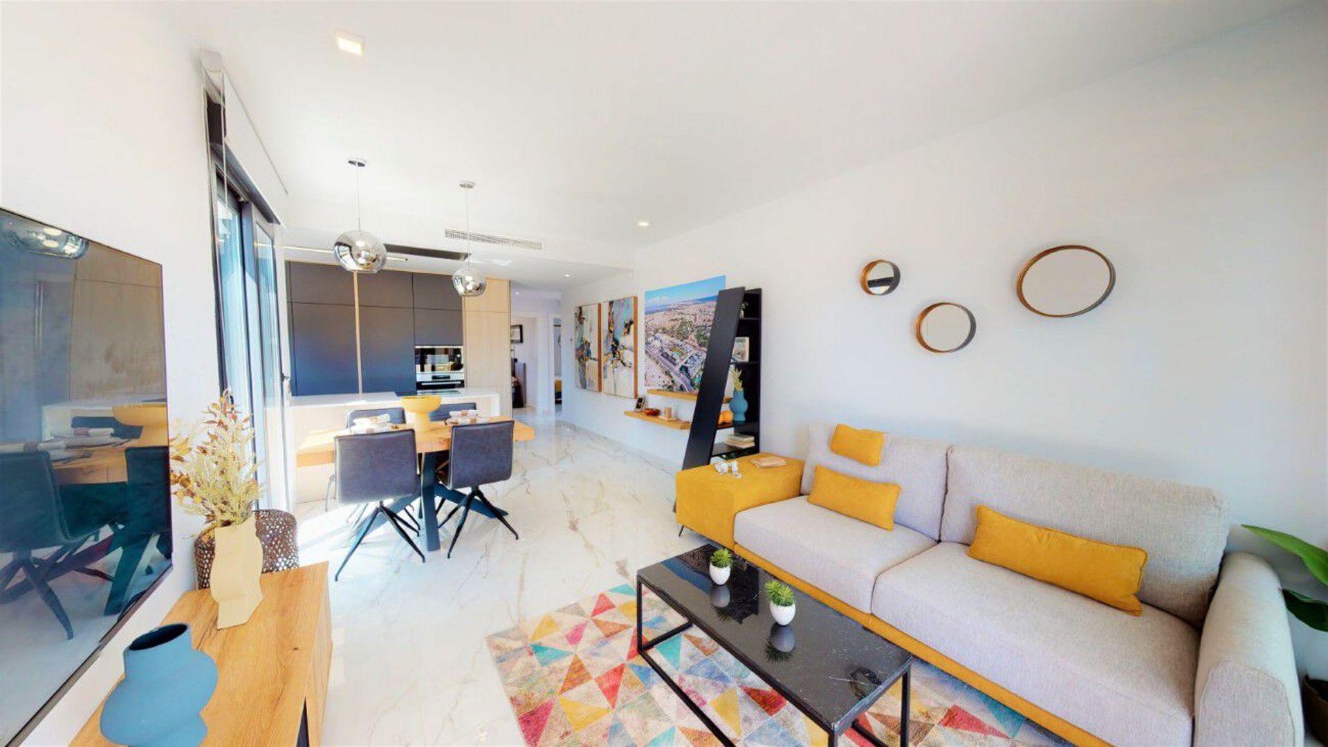 Condominium in Orihuela, Comunidad Valenciana 11207678