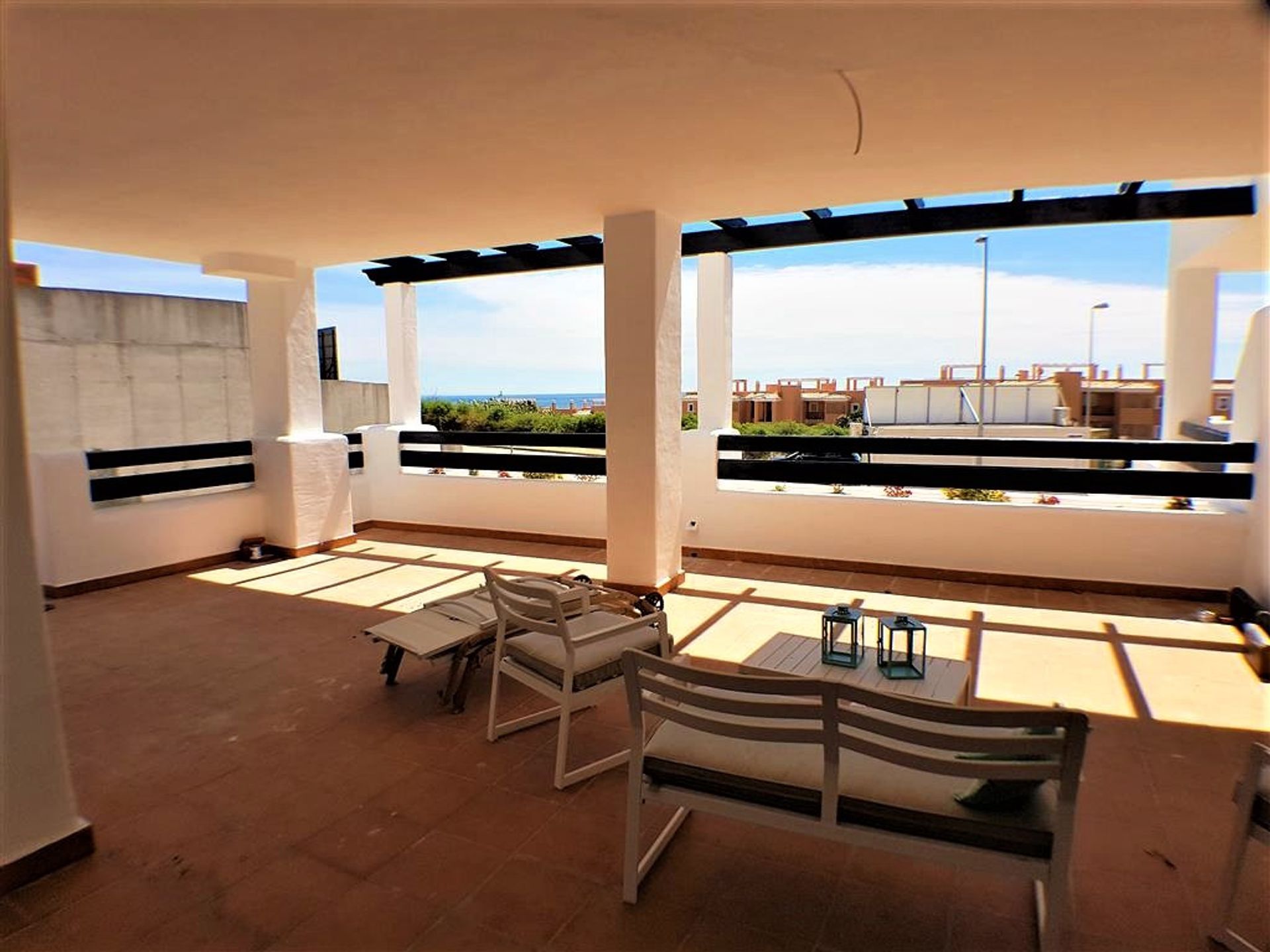 Condominium in , Andalucía 11207862