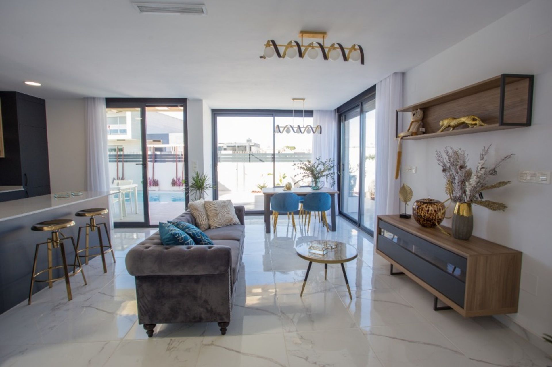 House in Los Montesinos, Comunidad Valenciana 11208518