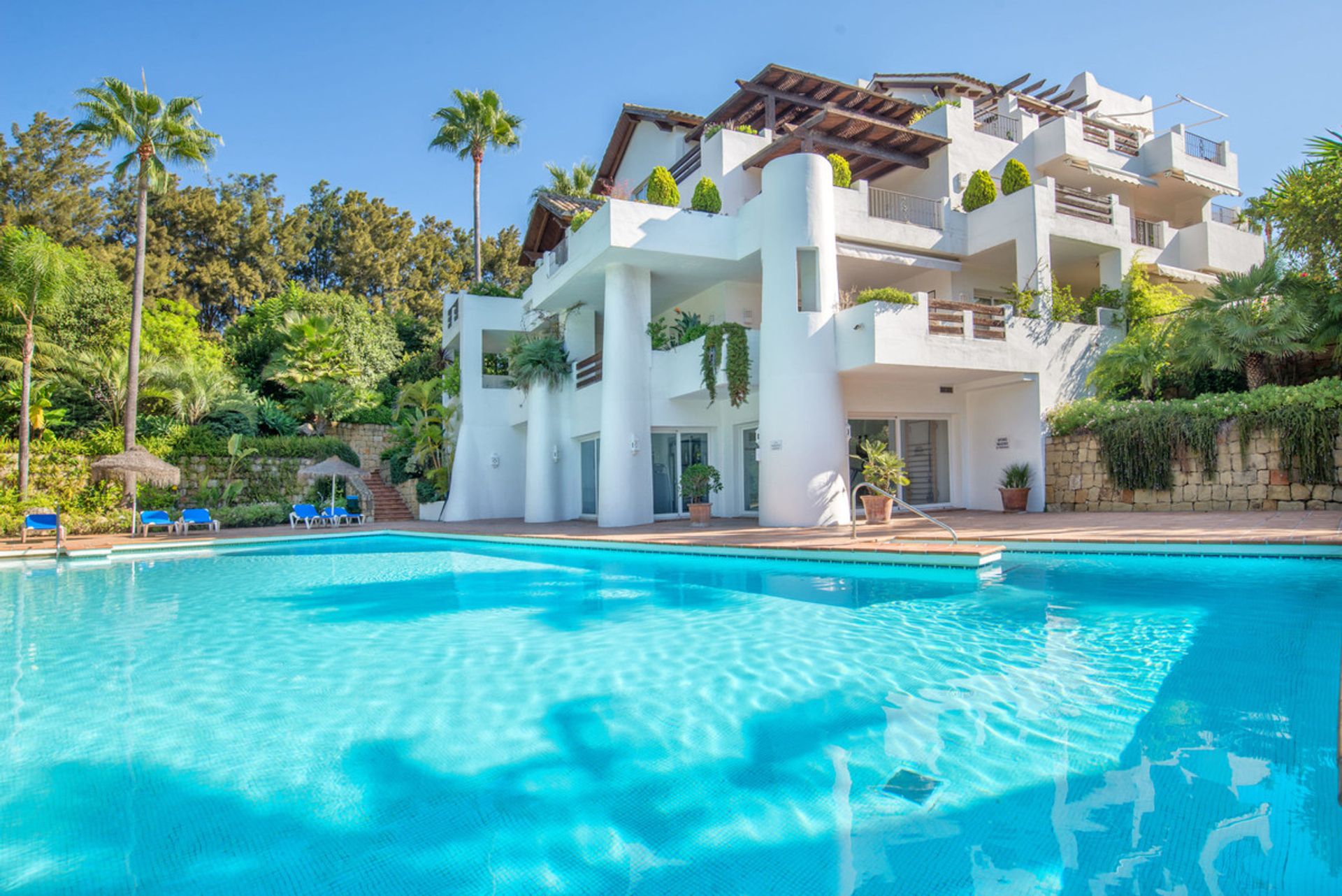 Condominium in Estepona, Andalusië 11209242