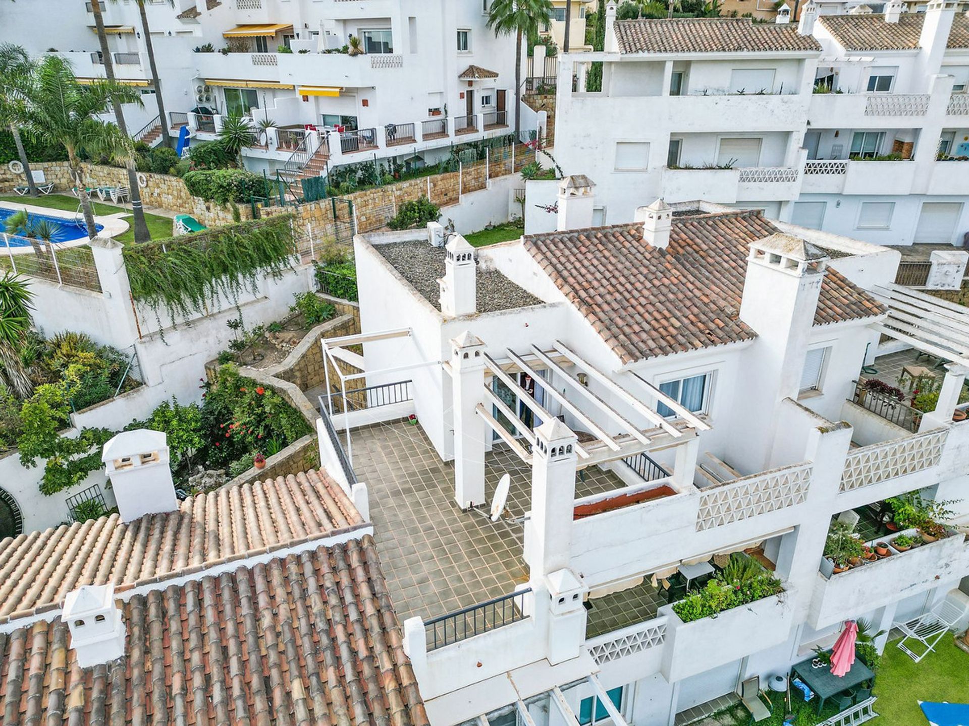 Condominium in San Luis de Sabinillas, Andalusia 11209389