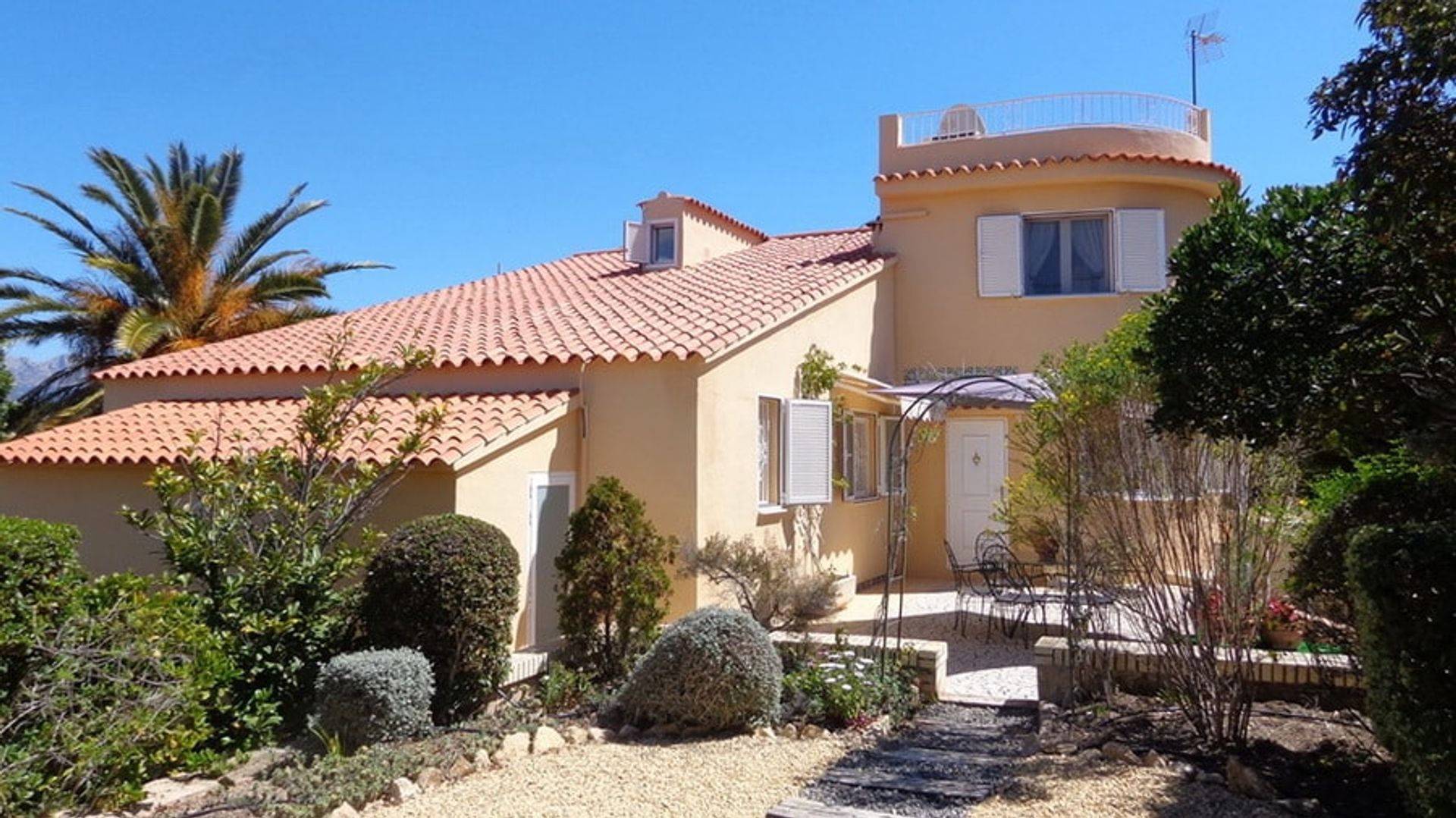 House in l'Alfàs del Pi, Comunidad Valenciana 11210528