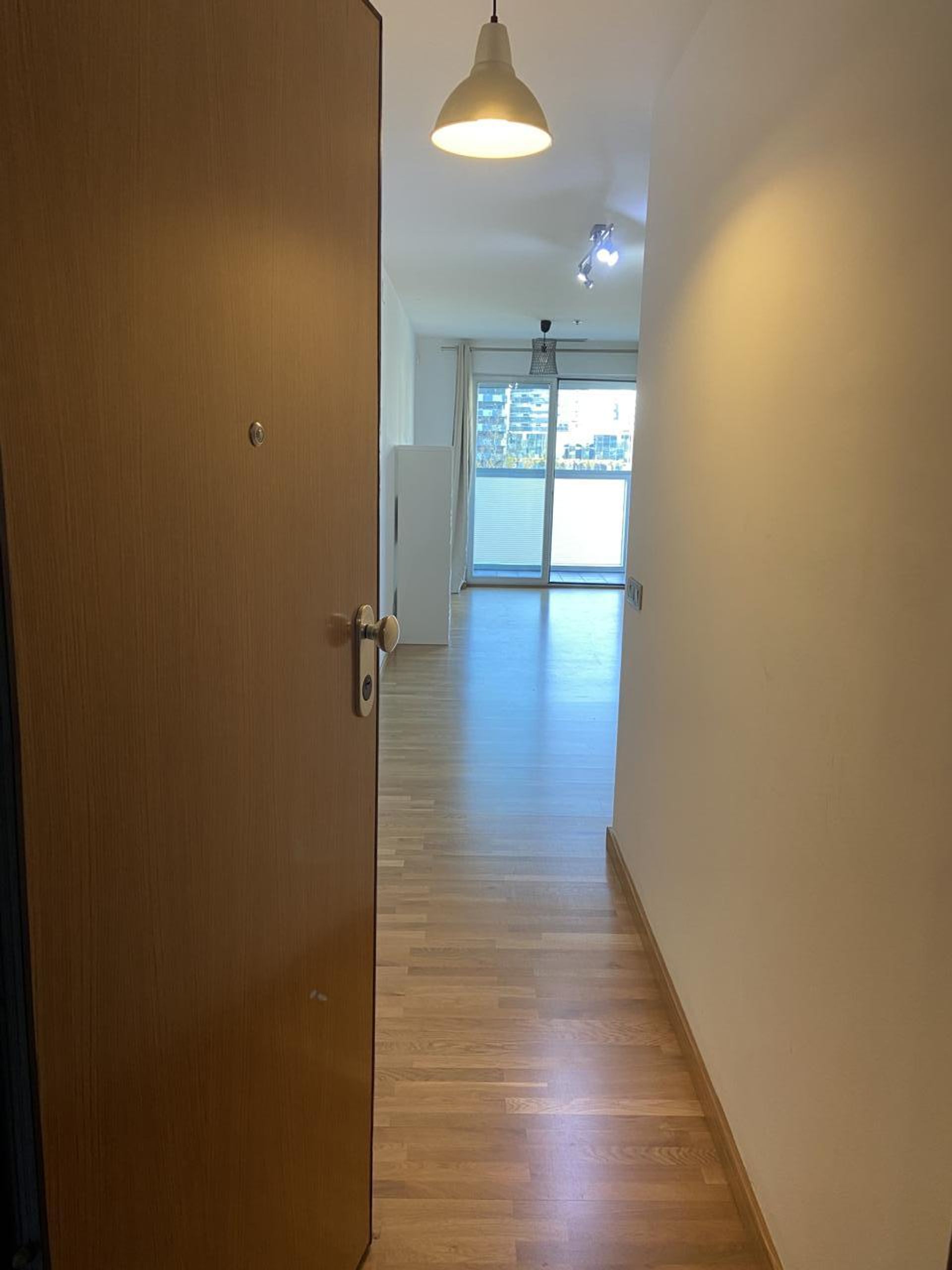 सम्मिलित में L'Hospitalet de Llobregat, Catalunya 11214456