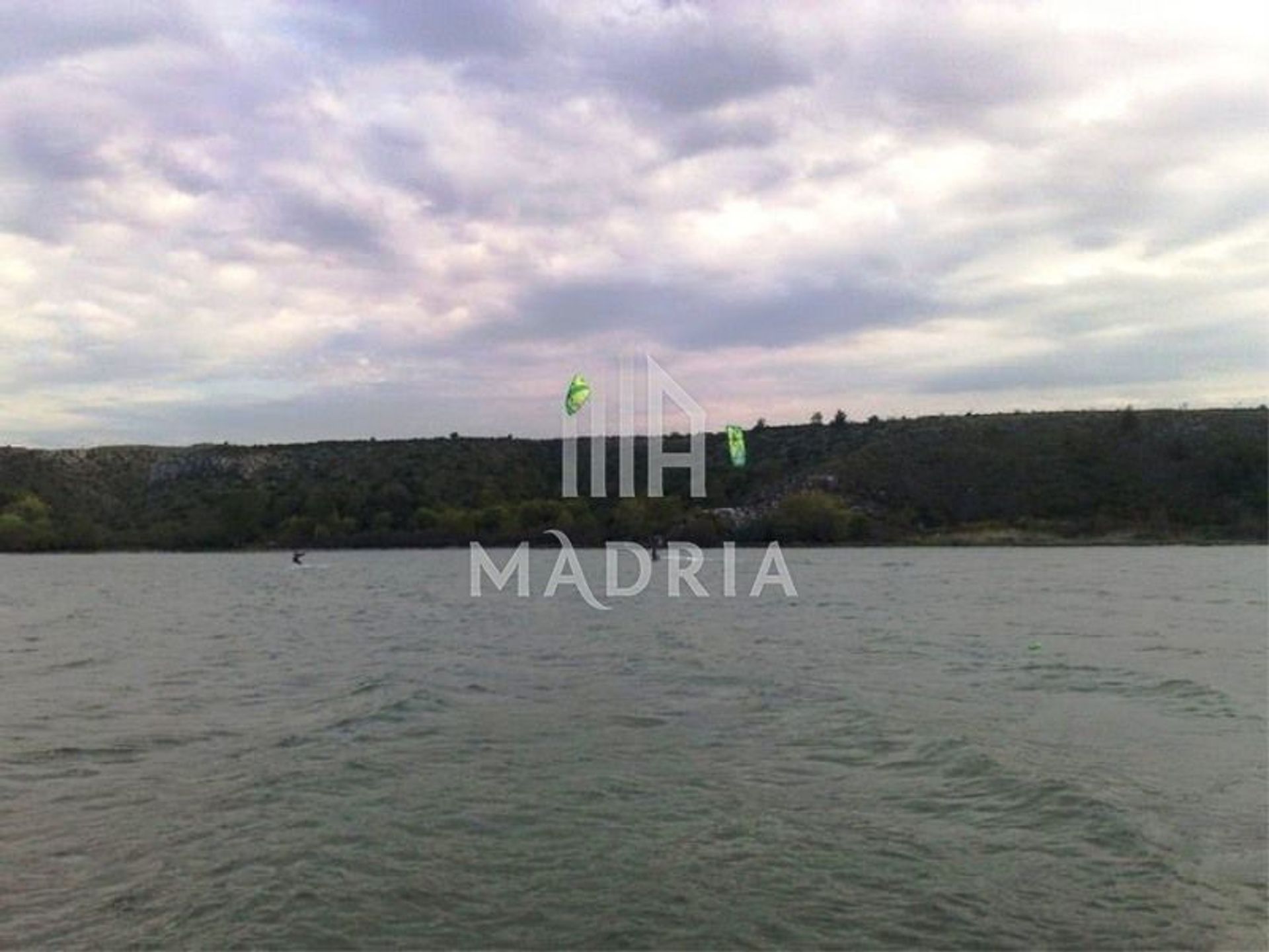 土地 在 Podgradina, Zadar County 11214851