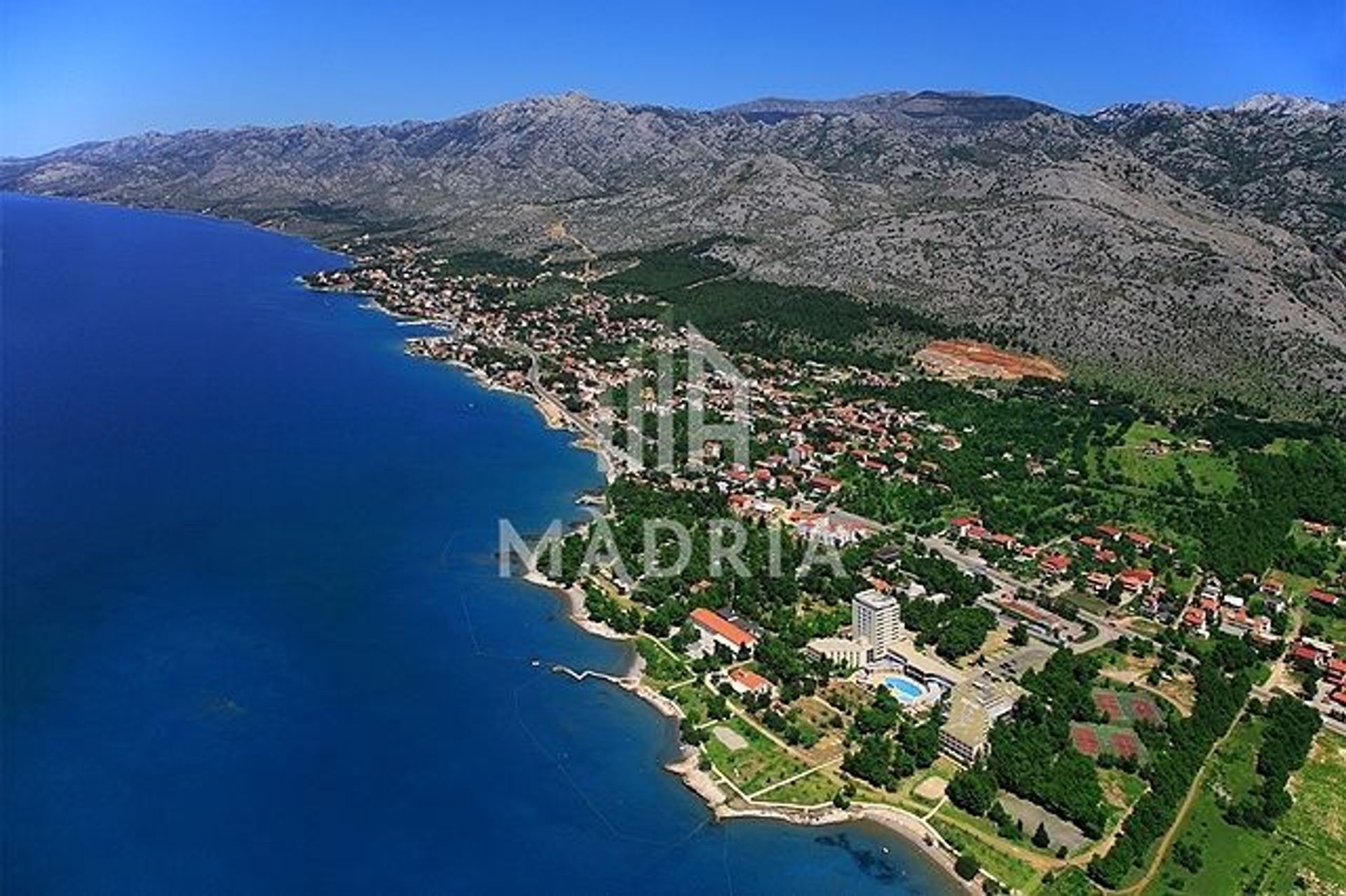 Land in Starigrad, Zadarska Zupanija 11214888