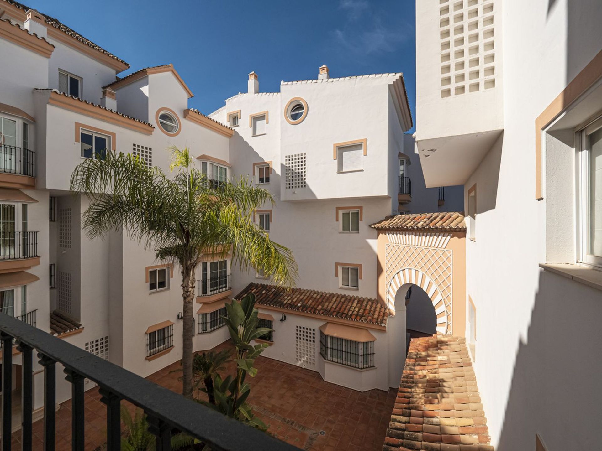 Condominium dans Marbella, Andalucía 11217448