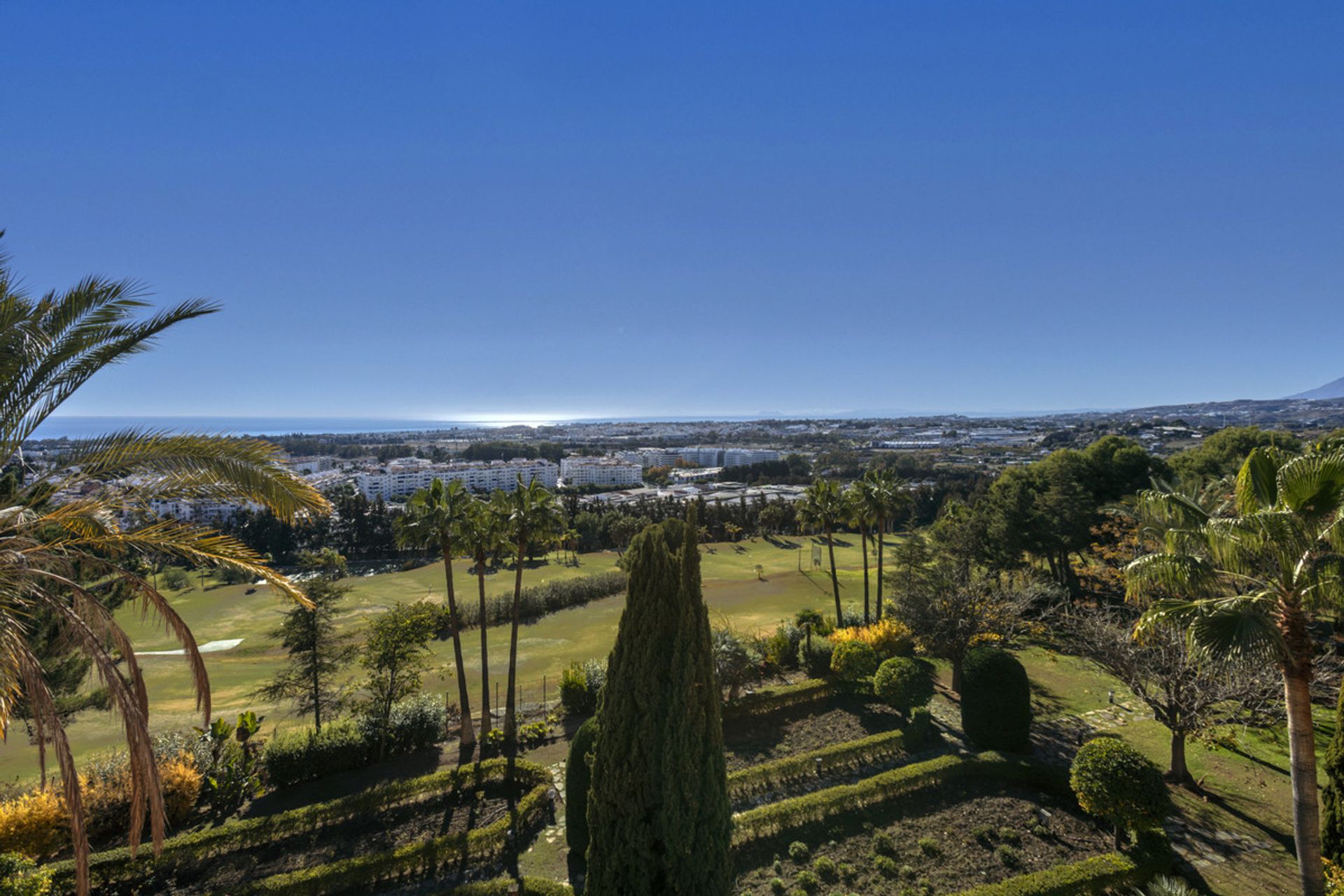 Eigentumswohnung im Marbella, Andalucía 11218409