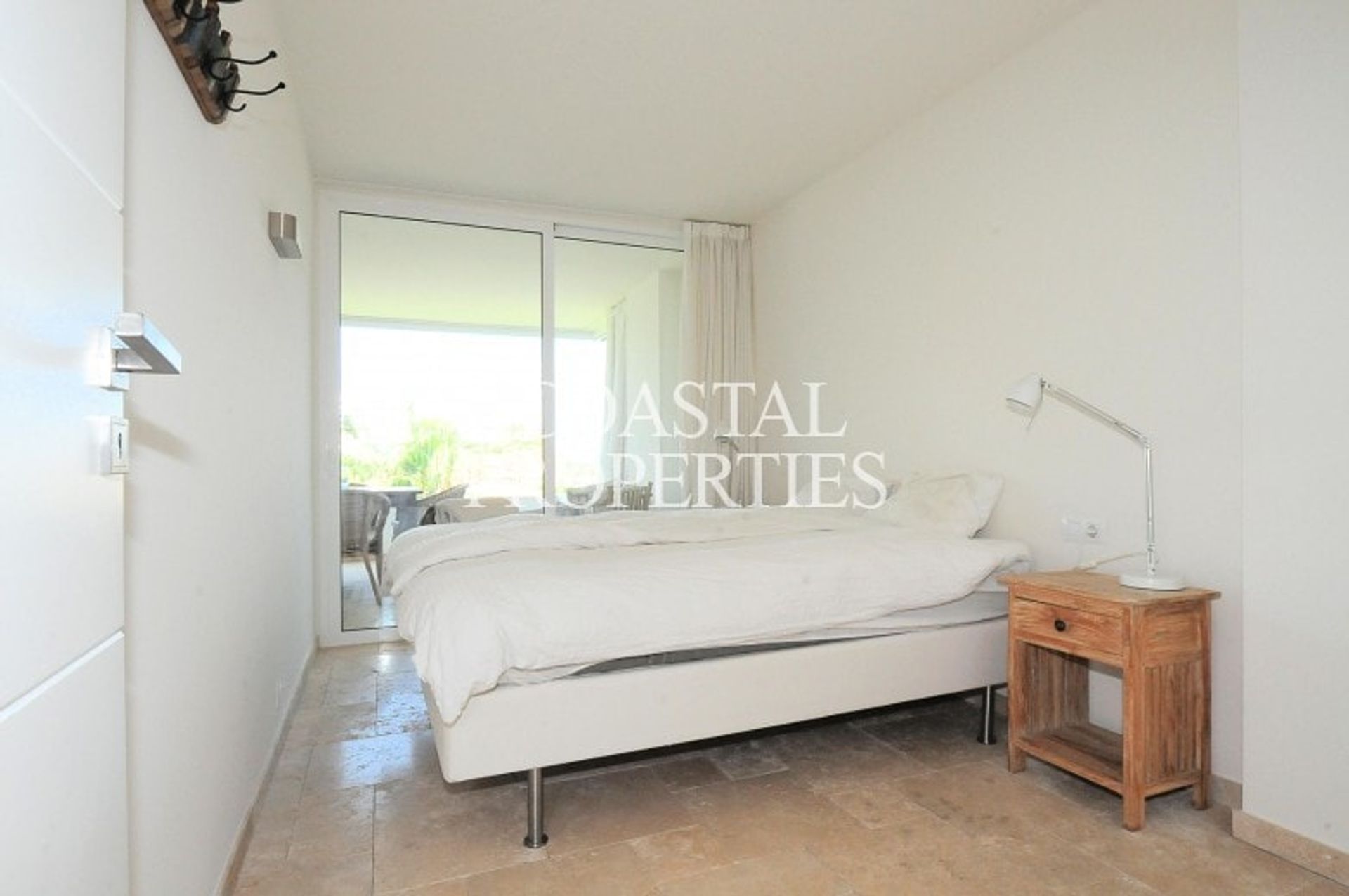 Condominium in Portals Nous, Illes Balears 11219543