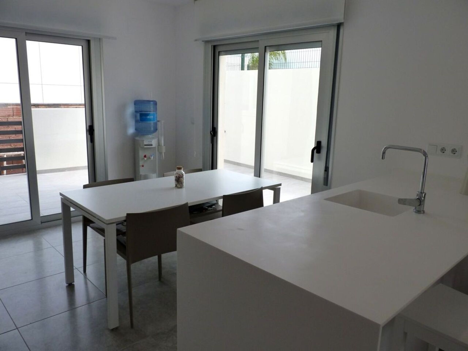 Condominium in Pilar de la Horadada, Comunidad Valenciana 11220050