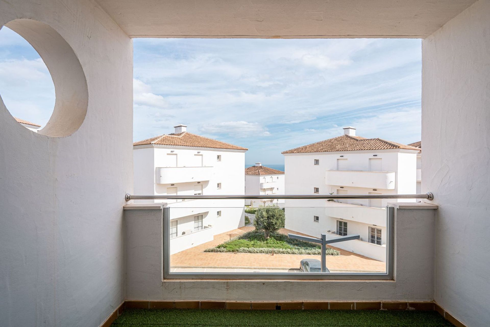 Condominium in Castillo de Sabinillas, Andalusia 11223281